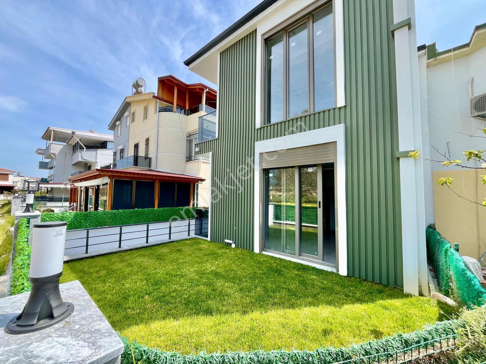 Gümüşden Gürede Denize Sadece 50m Müstakil Bahçeli Şık 3+1 Villa - Görsel 24