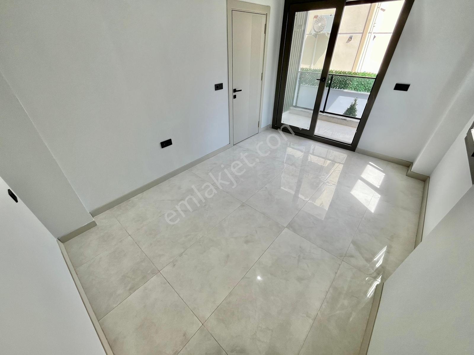 Gümüşden Gürede Denize Sadece 50m Müstakil Bahçeli Şık 3+1 Villa - Görsel 16