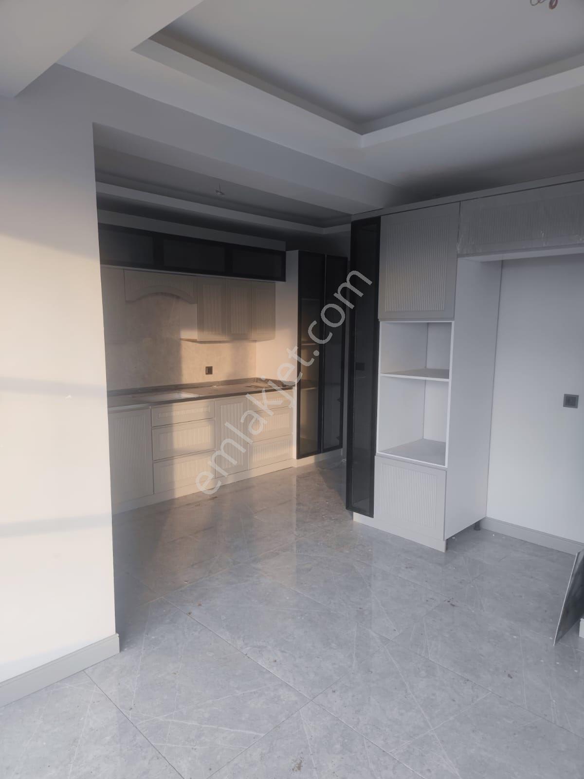 Siverek Caddesinde 3.5+1 Sıfır Daire Fiyat Uygun!