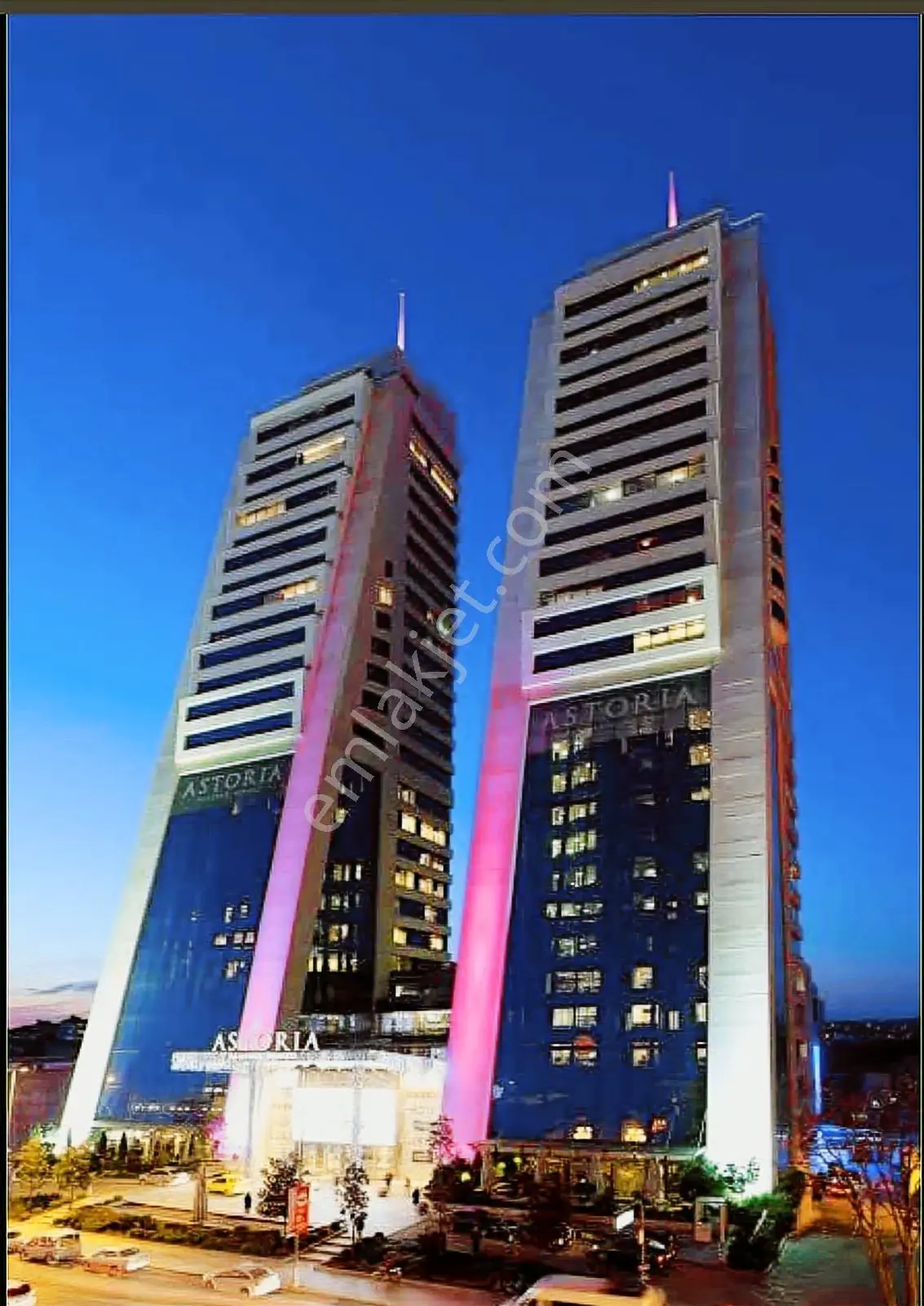 Astoria Kempinski'de Yarım Kat Boğazmanzaralı