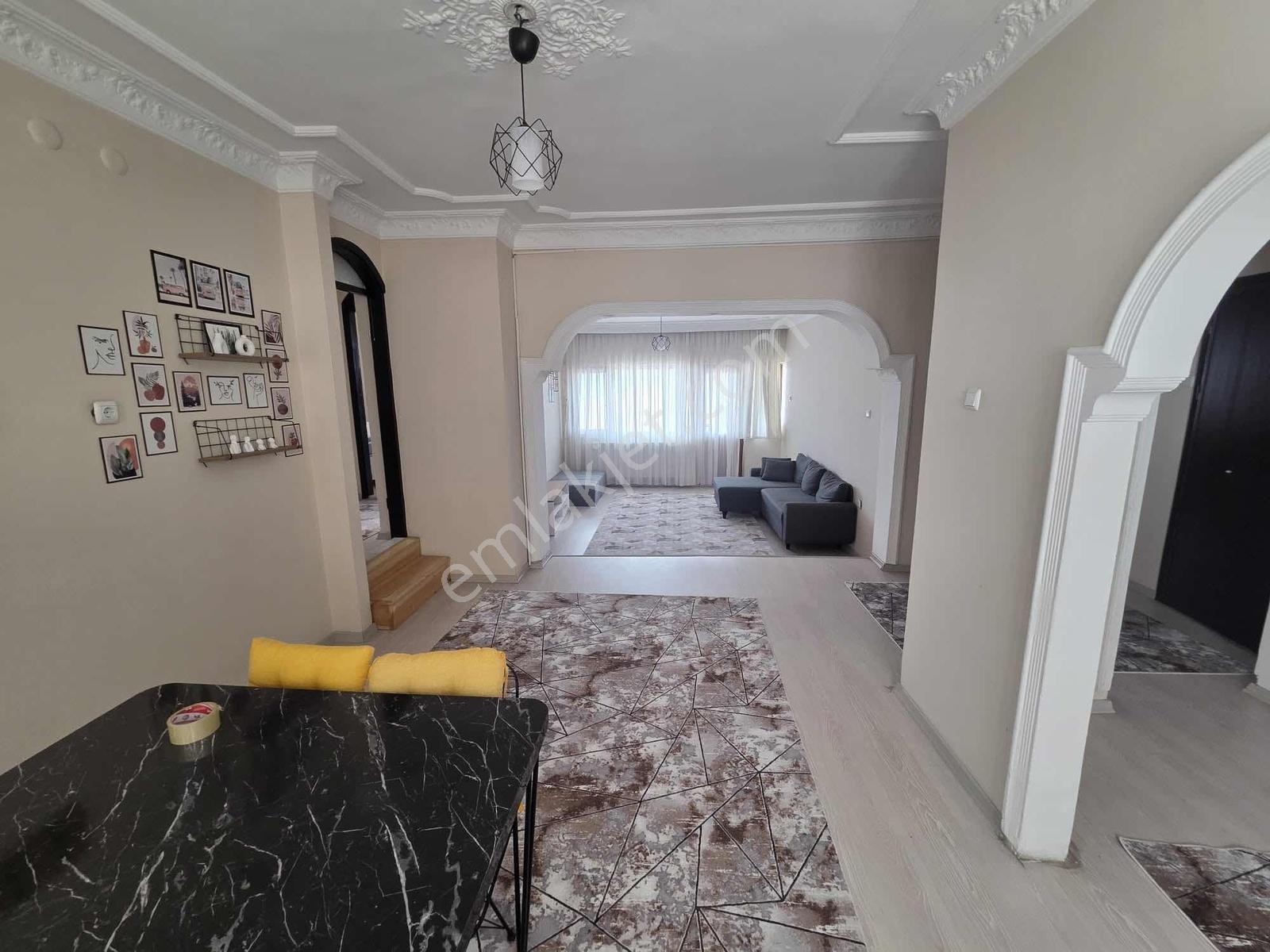 2 Nolu Beşirli De Eşyalı Kiralık Daire - Görsel 12