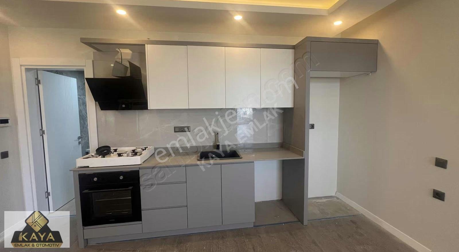 Üniversite Ve Hastaneye Yakın Cadde Üstü Site İçi 1+1 - Görsel 11