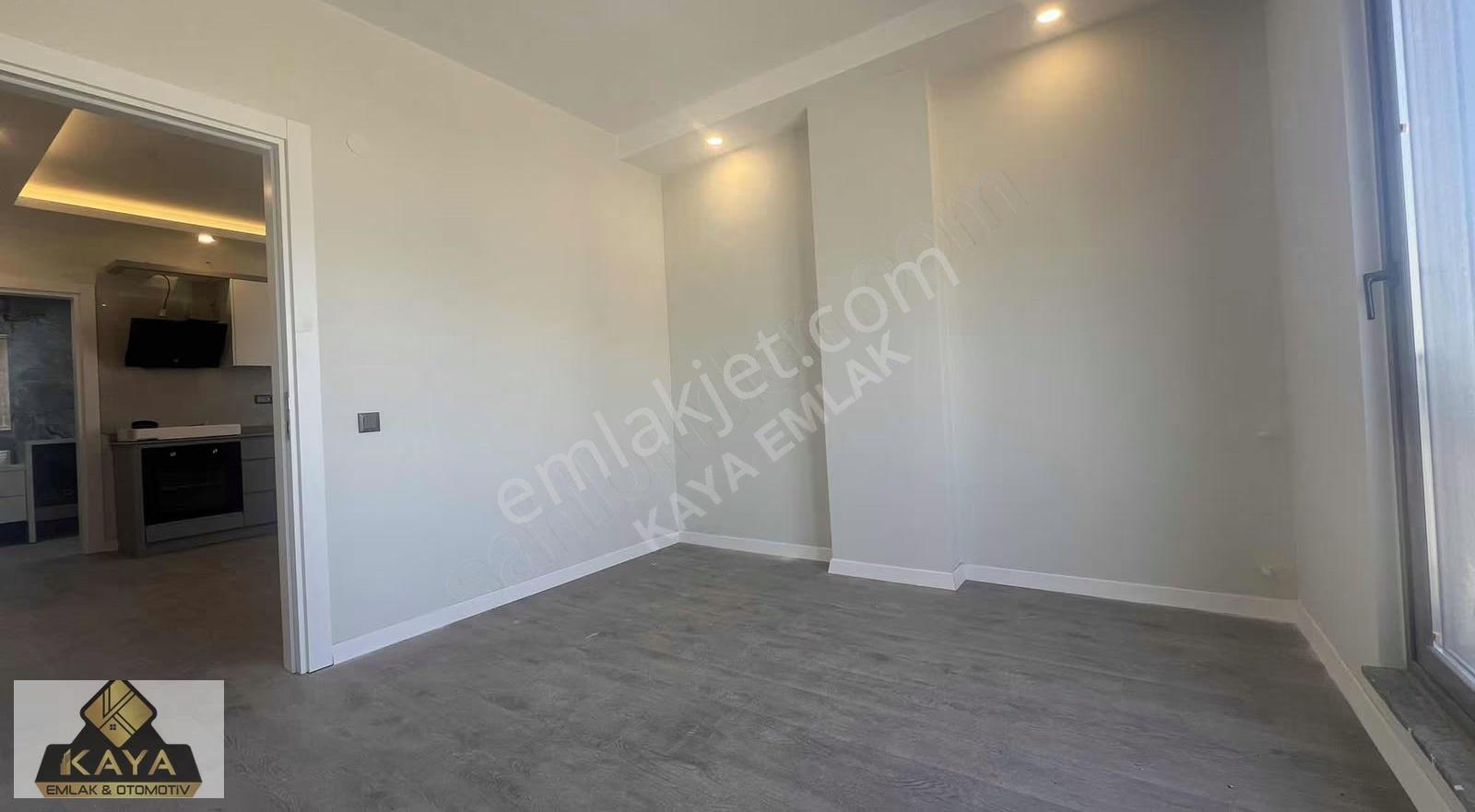 Üniversite Ve Hastaneye Yakın Cadde Üstü Site İçi 1+1 - Görsel 9