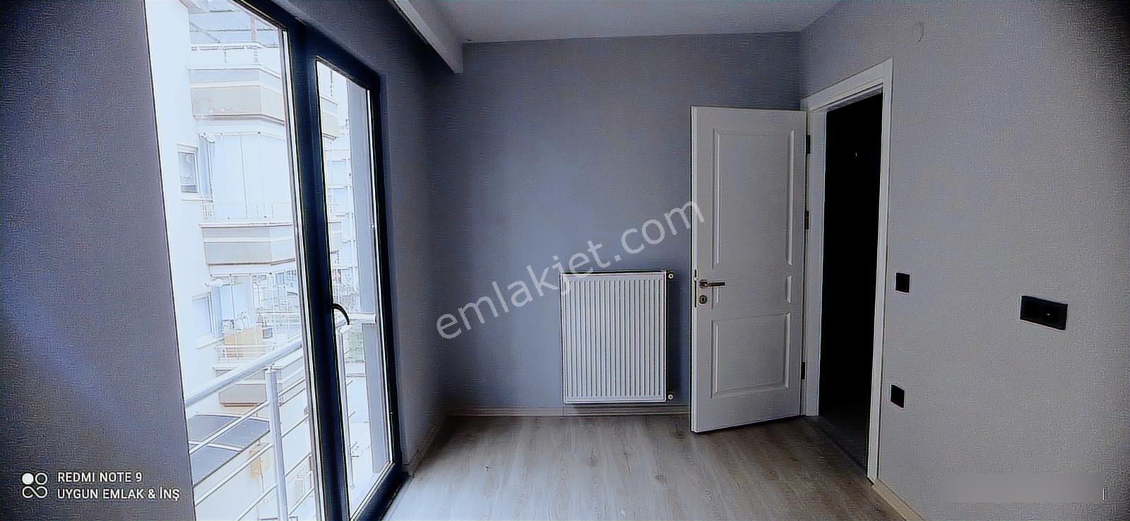 Uygun Cağaloğlu İle Tramvay Arası 2 Cam Balkonlu Yeni 2+1 - Görsel 22
