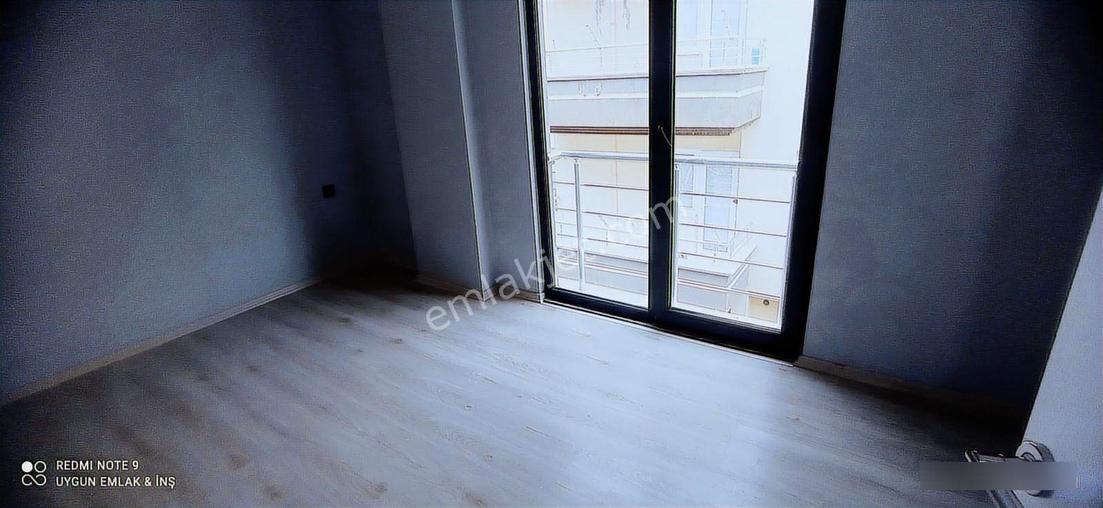 Uygun Cağaloğlu İle Tramvay Arası 2 Cam Balkonlu Yeni 2+1 - Görsel 25