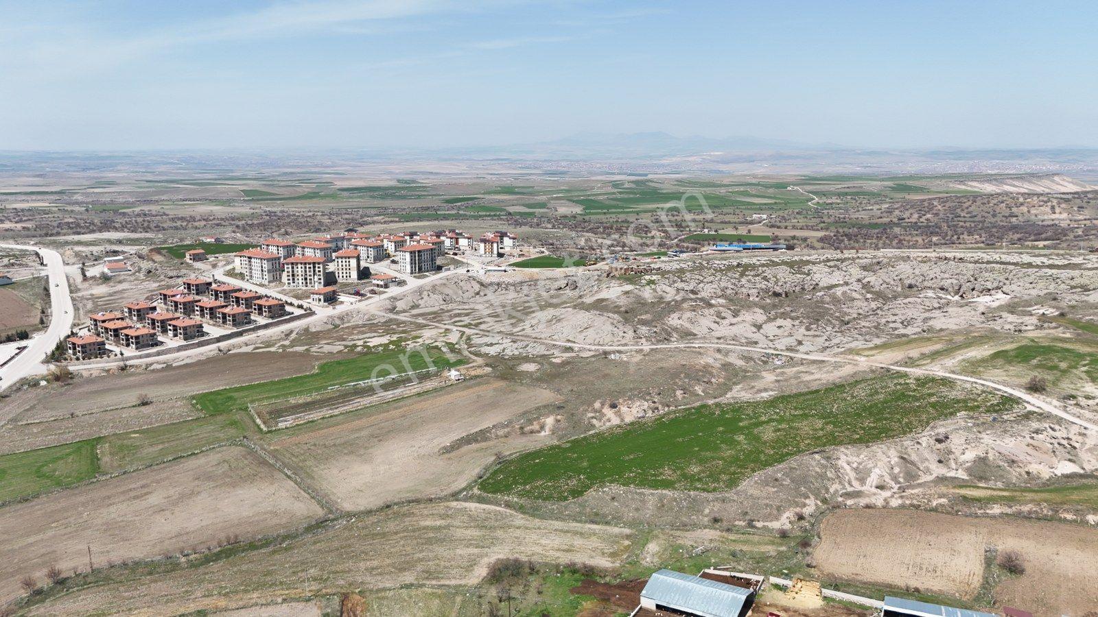 Güzelyurt'ta Toki Yanıbaşında Manzaralı Yatırım Fırsatı 1236 M² - Görsel 2