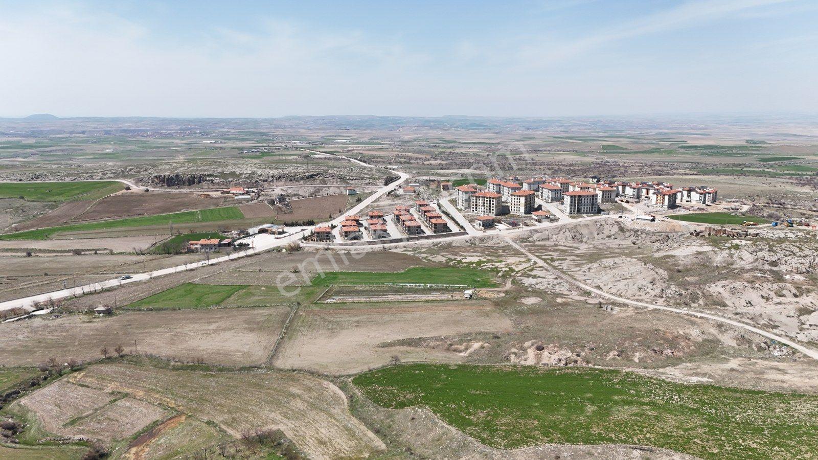 Güzelyurt'ta Toki Yanıbaşında Manzaralı Yatırım Fırsatı 1236 M² - Görsel 3