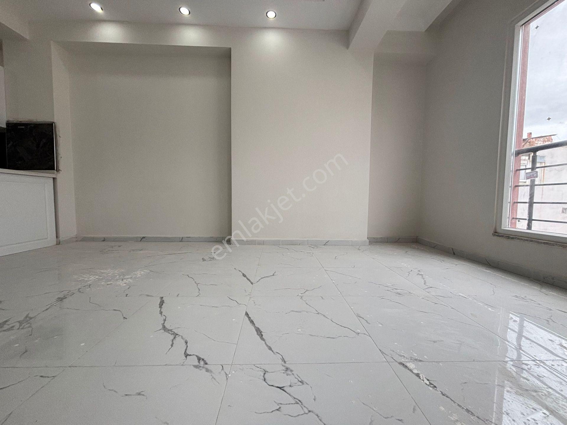 Mera Emlaktan Tuzcumurat Mh. Y. Isıtma 4+1 180m2 Kat Dubleksi - Görsel 6