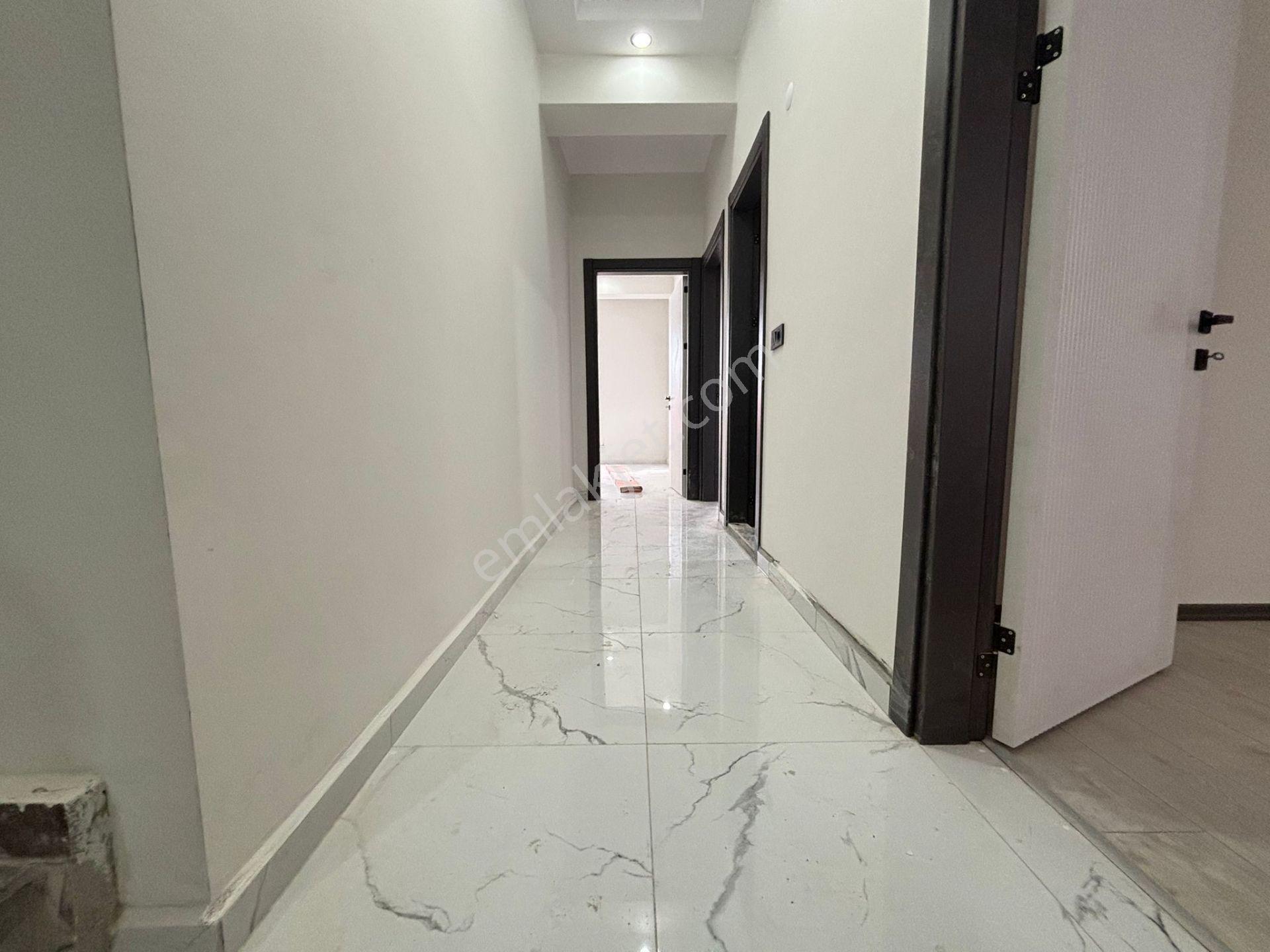 Mera Emlaktan Tuzcumurat Mh. Y. Isıtma 4+1 180m2 Kat Dubleksi - Görsel 28