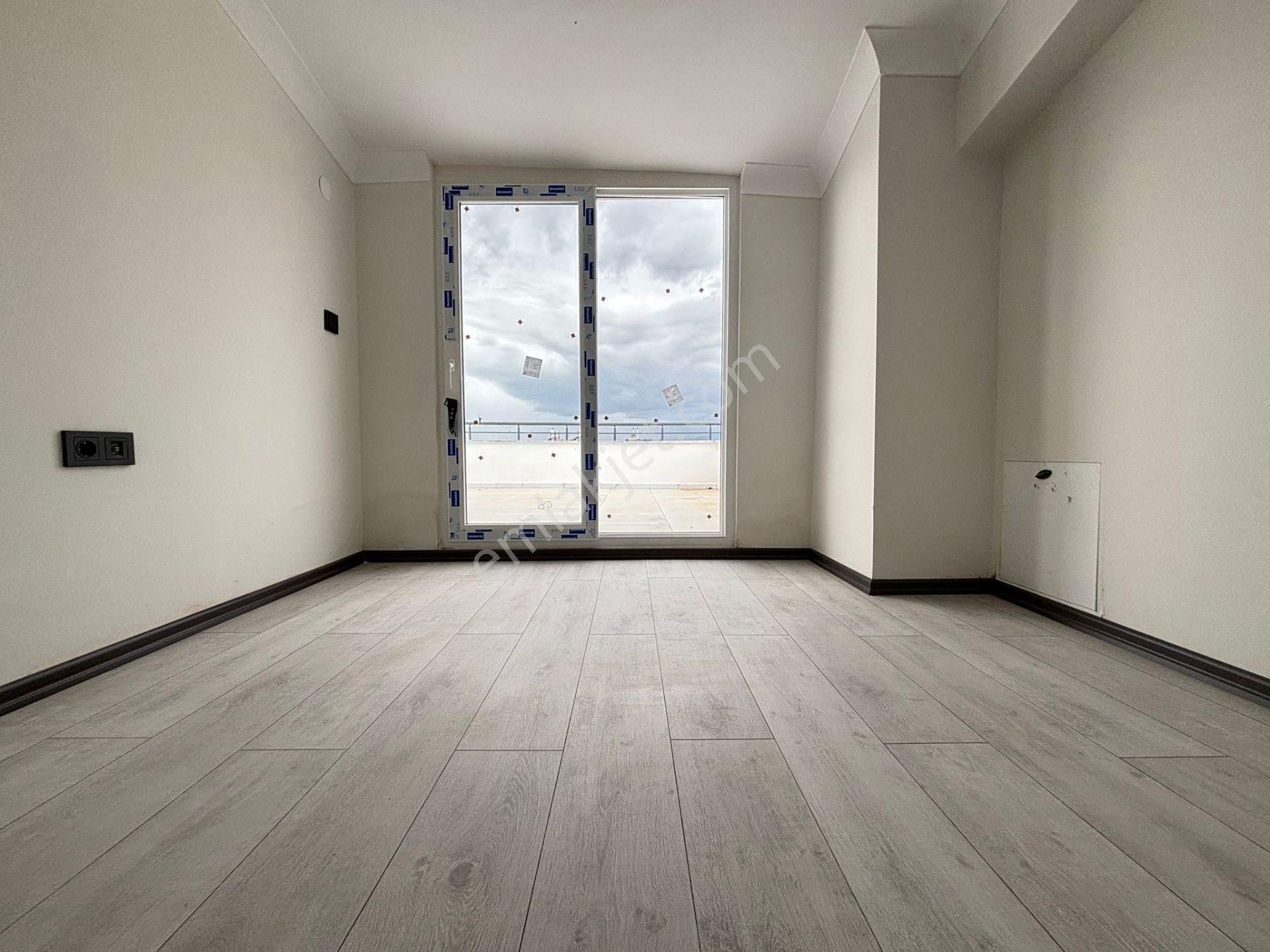 Mera Emlaktan Tuzcumurat Mh. Y. Isıtma 4+1 180m2 Kat Dubleksi - Görsel 18