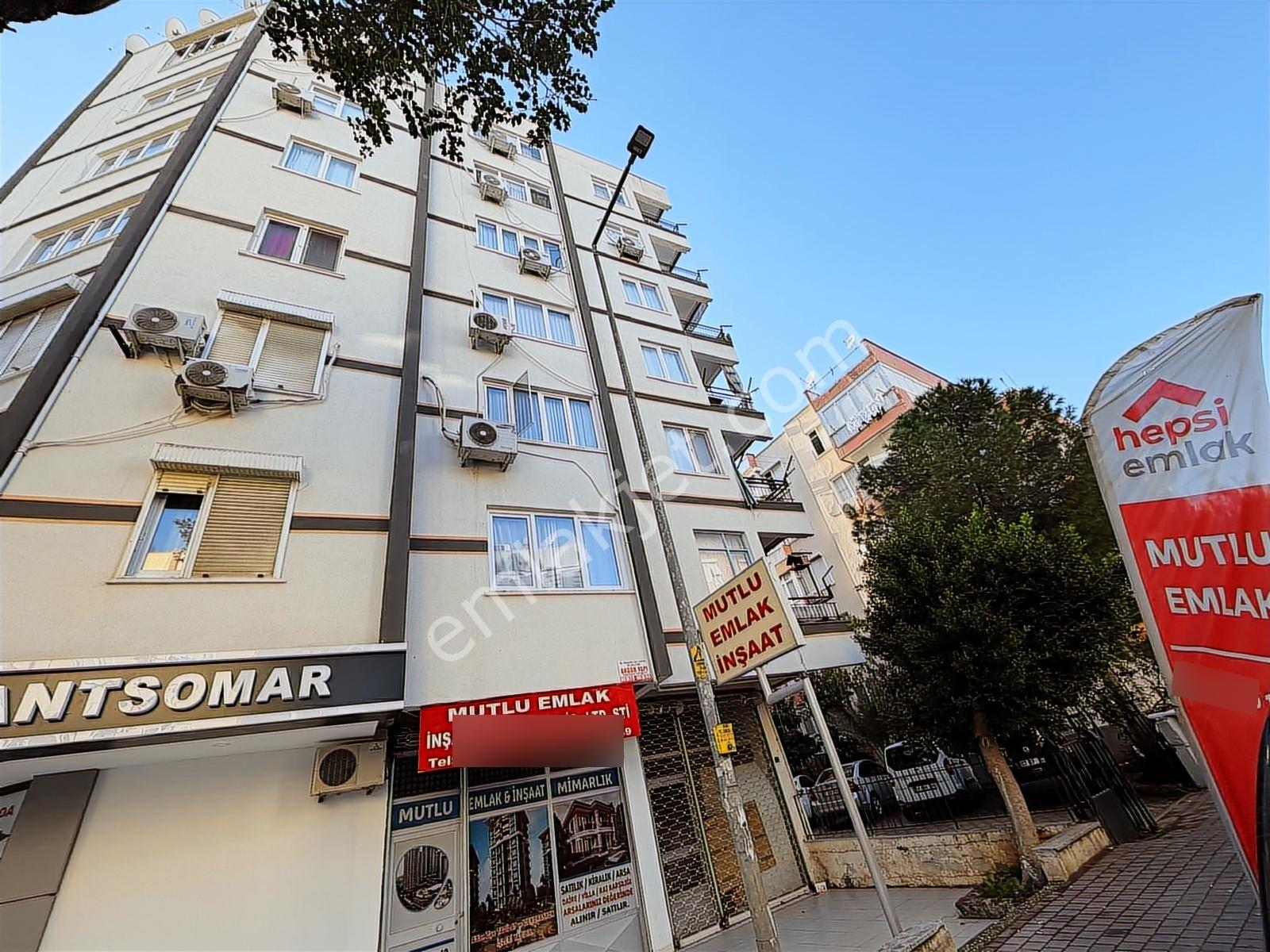 Dokuma Ulus'ta Merkezde Geniş Aileye Uygun 3+1 Kiralık Daire - Görsel 2
