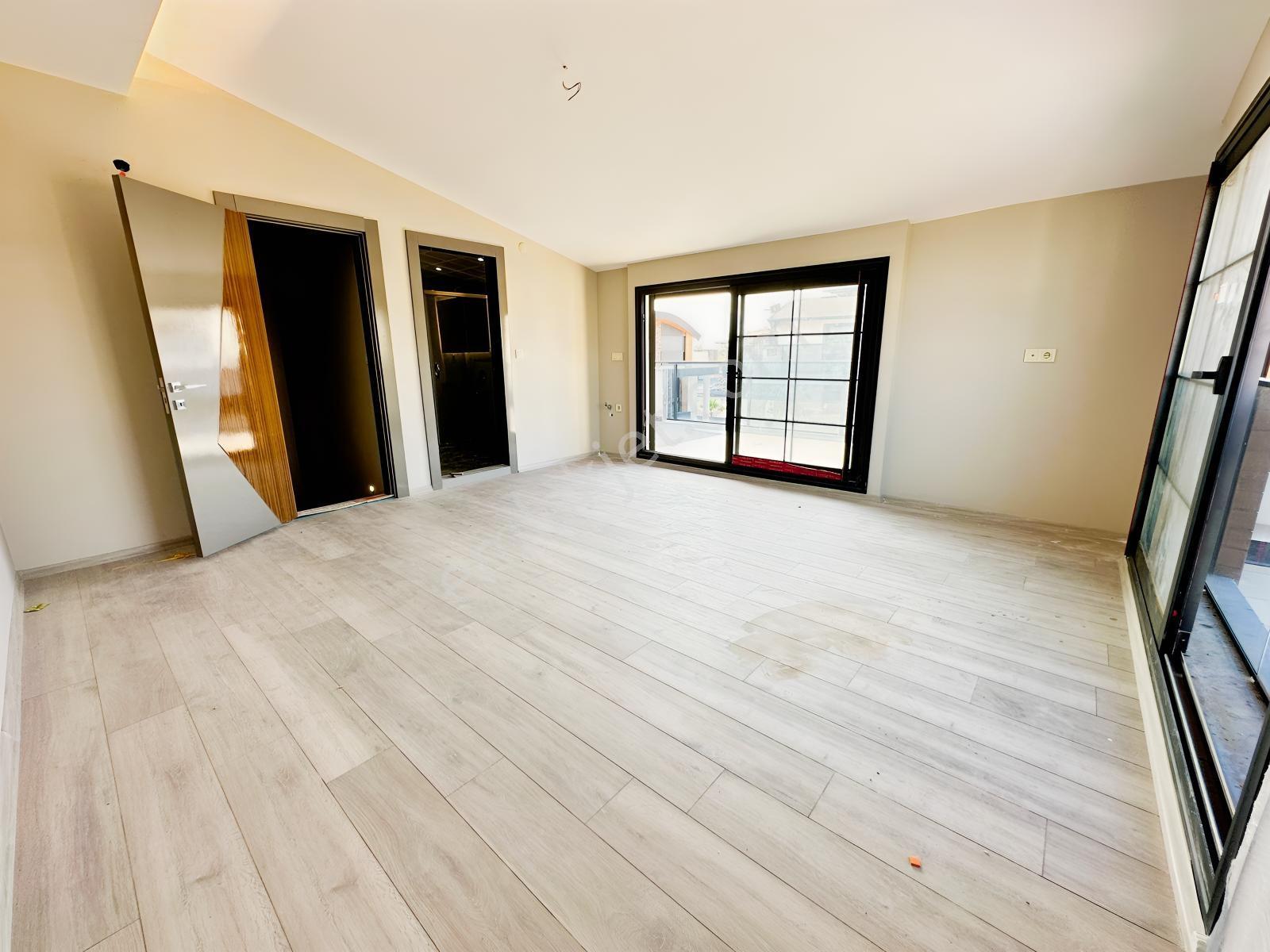 Menderes'te Defne Park Sitesi Arsası 300m2 3+1 Satılık Villa - Görsel 24
