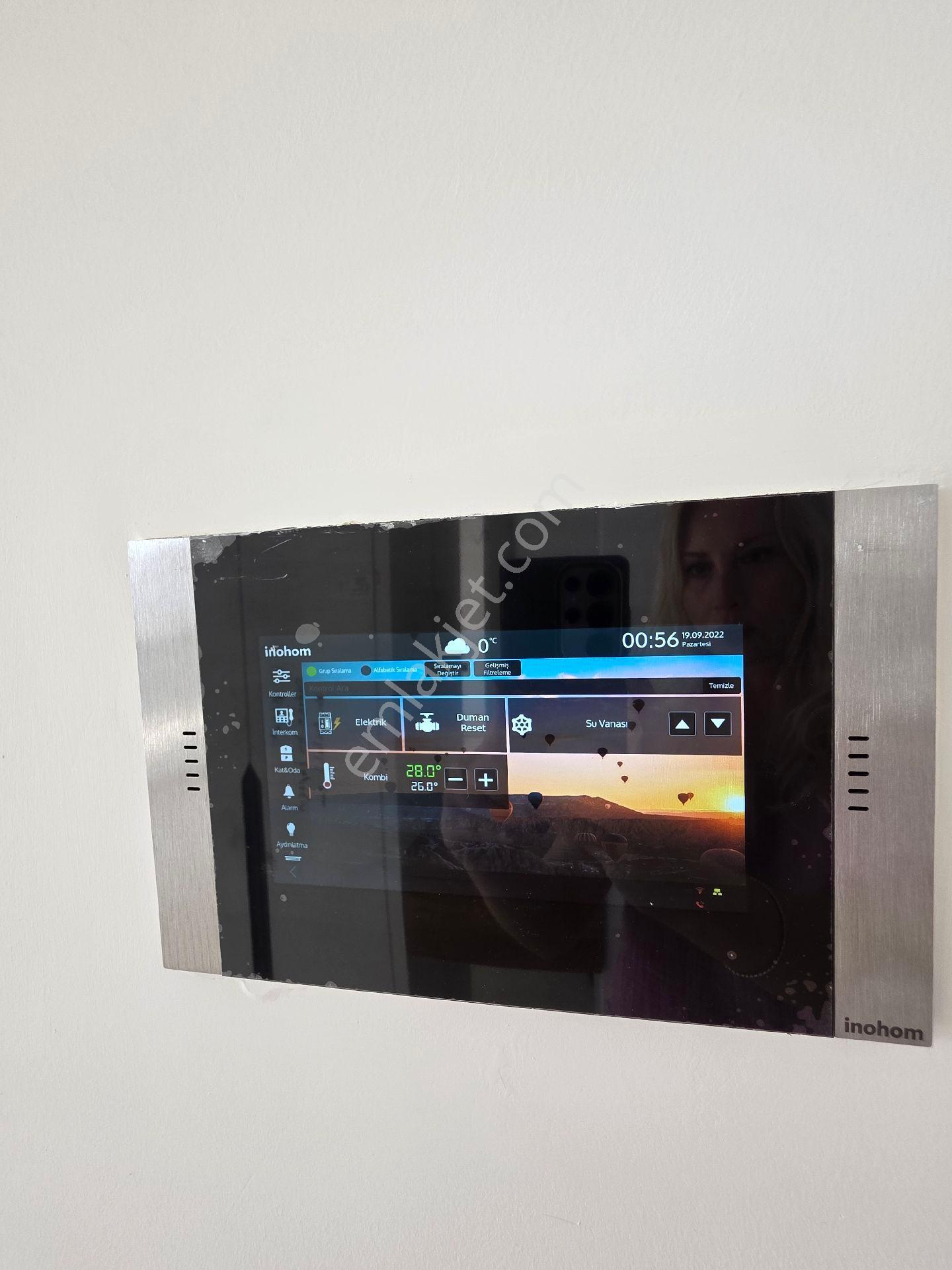 Kuşadası'nda Geniş Balkon Ön Cephe Daire - Görsel 30