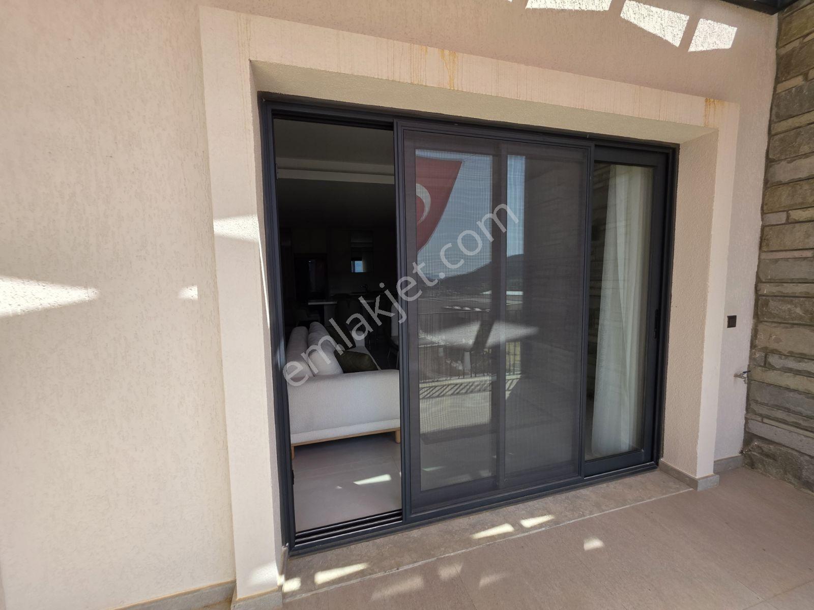 Bodrum Yalıçiftlik'te Manzaralı Full Eşyalı Modern 2+1 Daire - Görsel 20