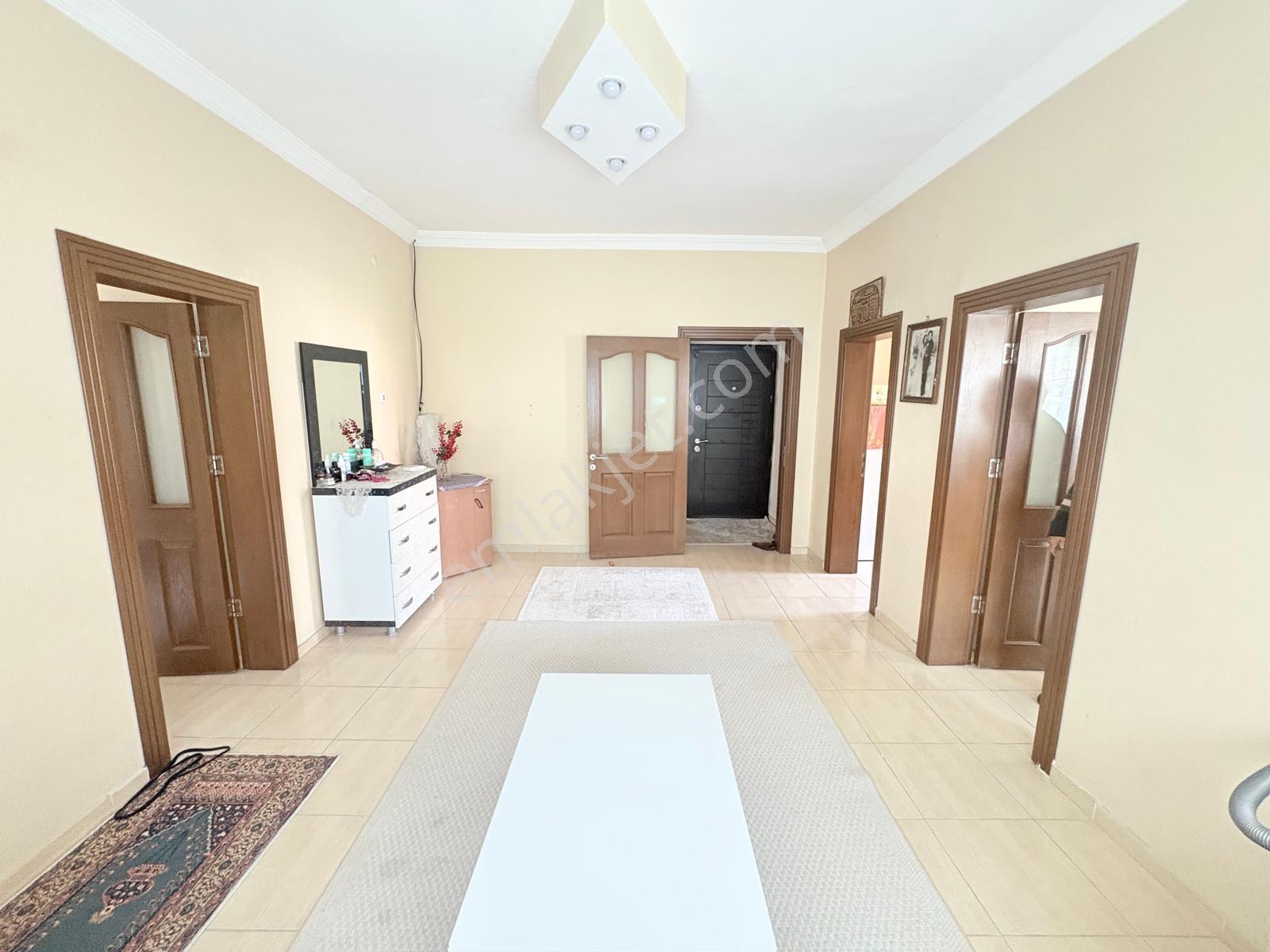 Prestij'den Şöförler Cemiyeti Civarı Tertemiz 4+1 Daire - Görsel 14