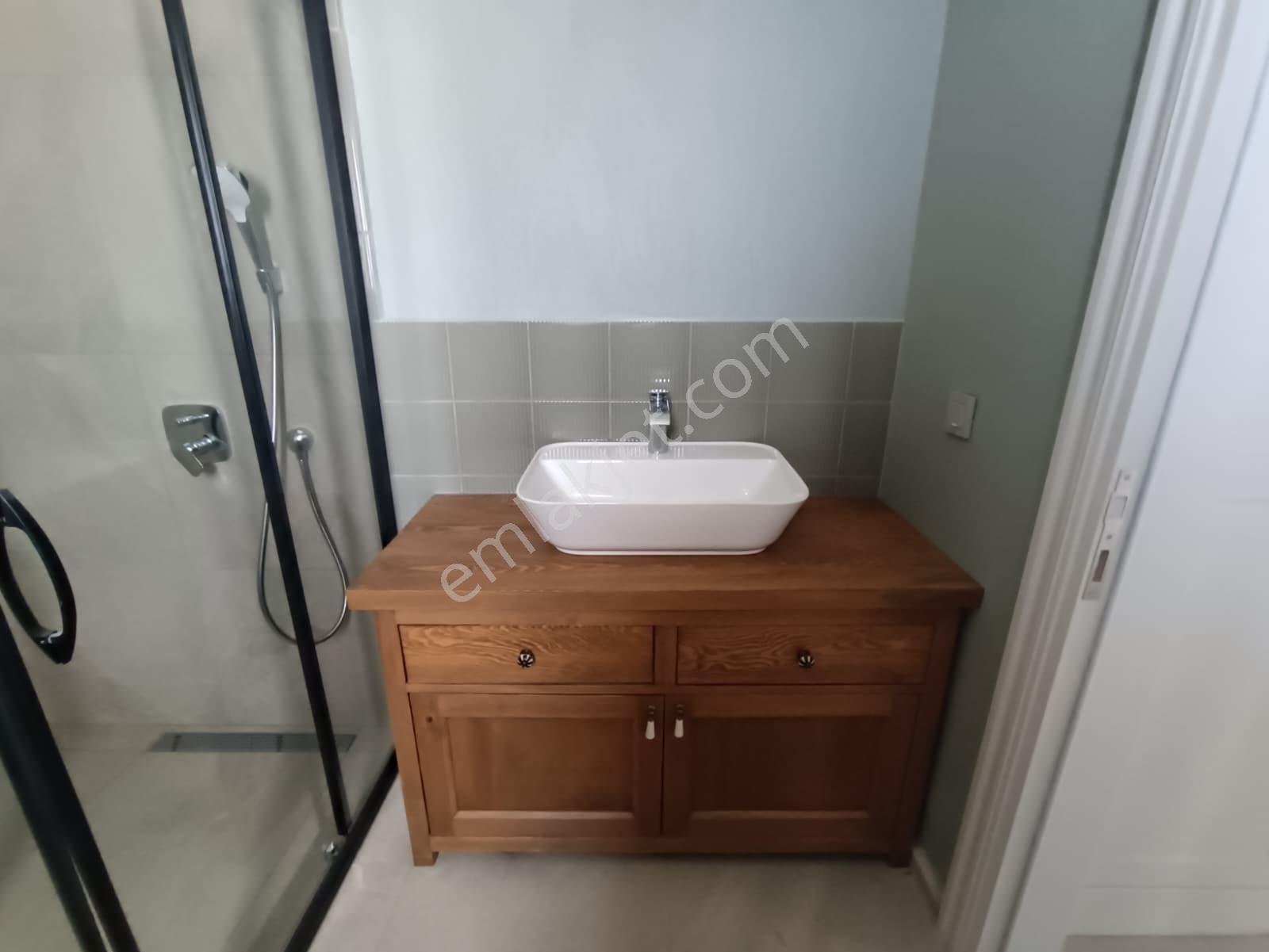 Özenli Yapılmış, Köy Meydanına Yakın Müstakil Villa - Görsel 28