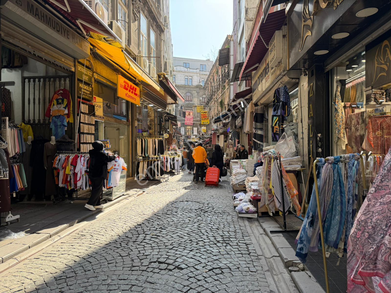 Mercan Mah.sultanhamam Fincancılar Cd.devren Kupon Mağaza 125m2. - Görsel 32