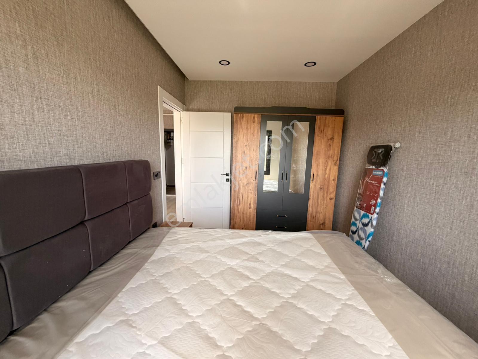Murat Emlaktan Ultra Lüks Sıfır Eşyalı 1+1 Dairemiz Kiralıktır - Görsel 11