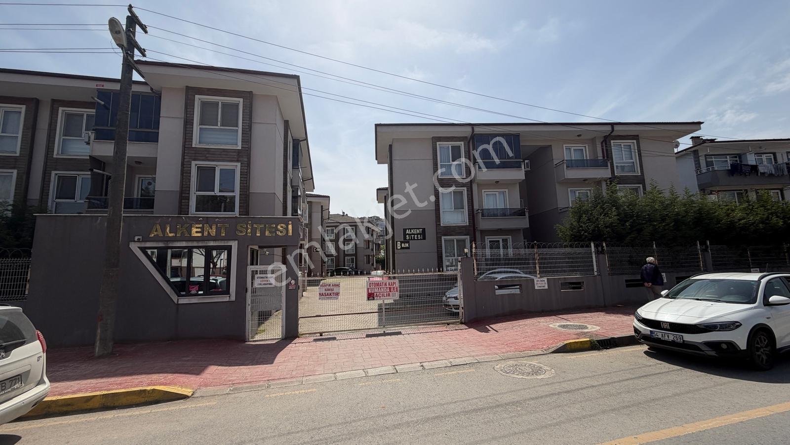 C21 İz 'den Seah Yakını Site İçi Büyük 2+1 Daire.. - Görsel 2