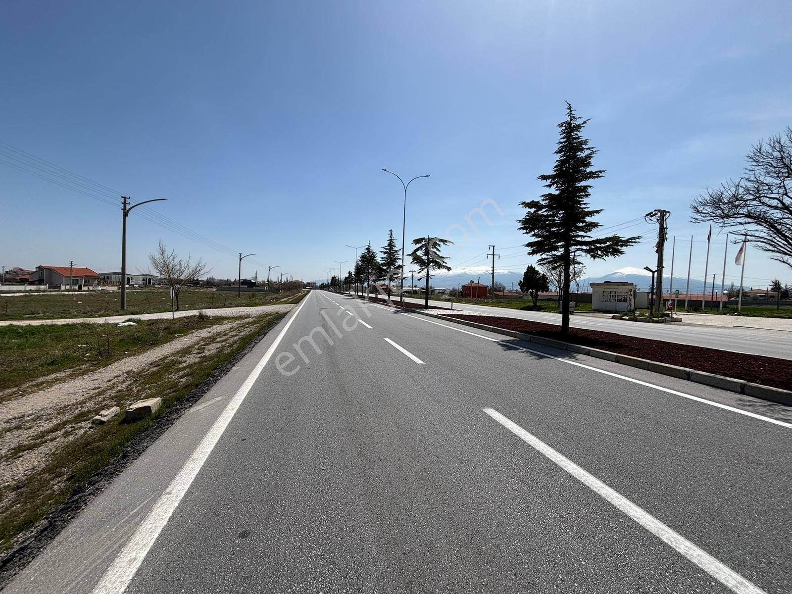 Yaman'dan Bolvadin Selçuklu Mah. Satılık 4 Kat İmarlı Arsa - Görsel 8