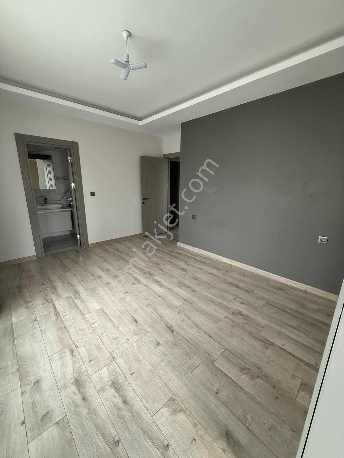 Adnan Kahvecide Az Katlı Yeni Sitede 3+1 Satılık Daire - Görsel 23