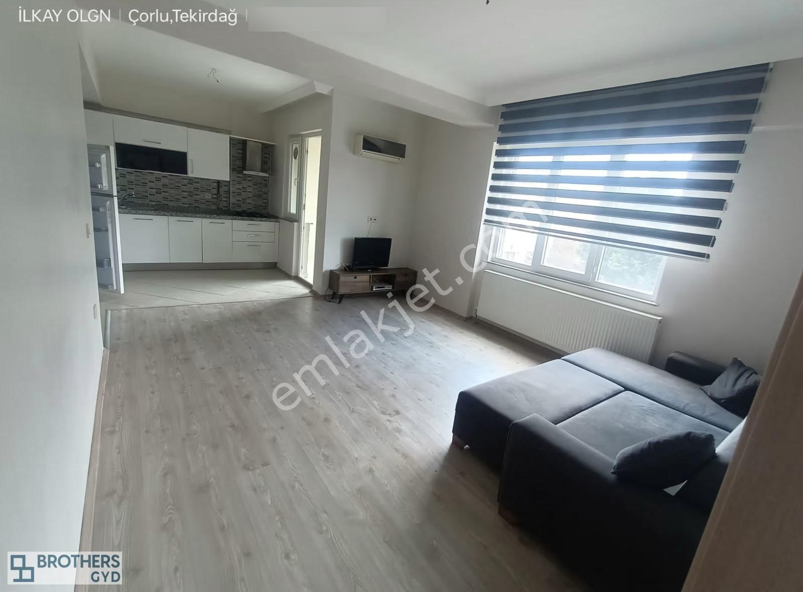 Brothersdan Emlak Konutlarında Eşyalı Kiralık 1+1 Daire - Görsel 7