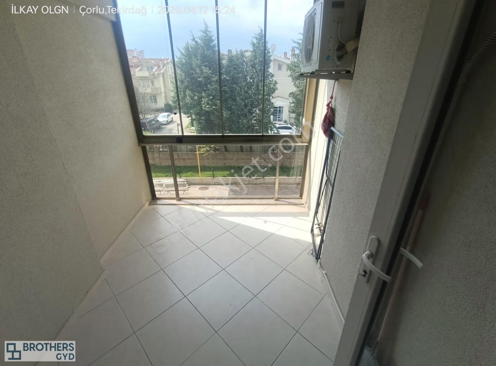 Brothersdan Emlak Konutlarında Eşyalı Kiralık 1+1 Daire - Görsel 6