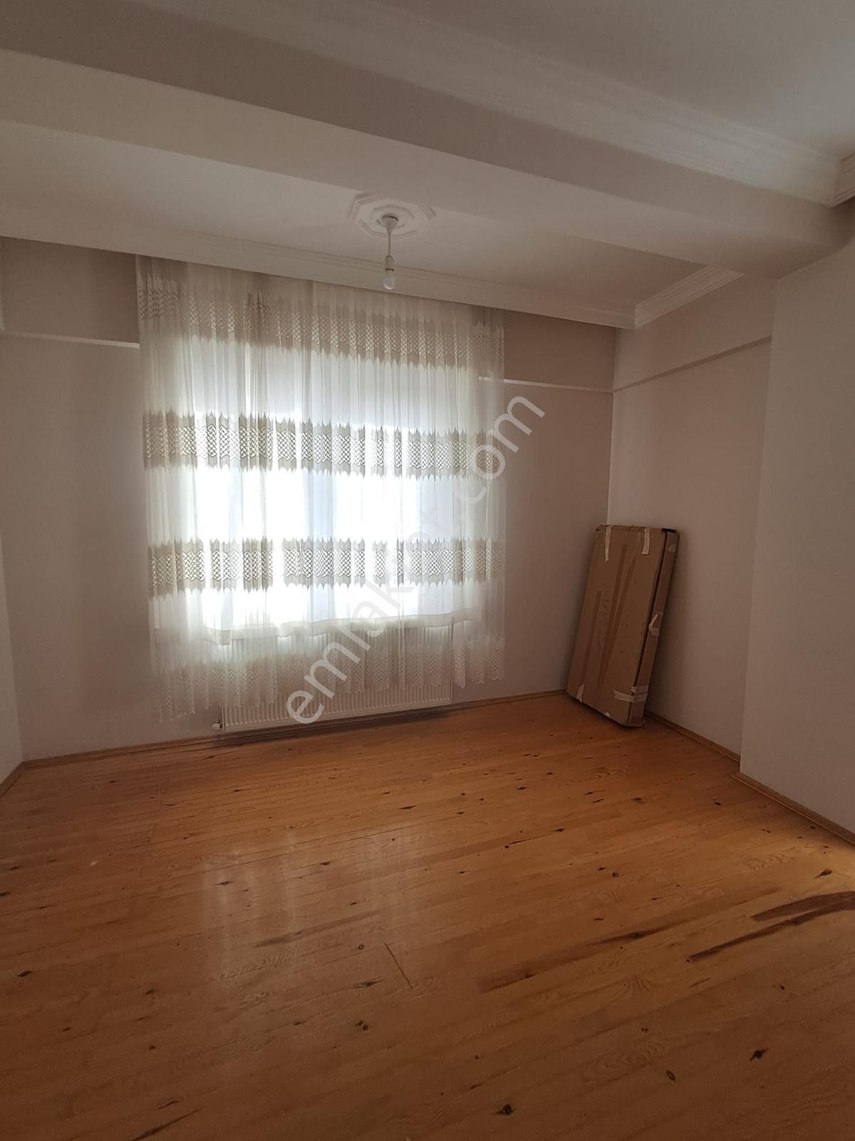 Satılık 4+1 Kullanışlı 200m2 Mükemmel Konumda Daire - Görsel 18