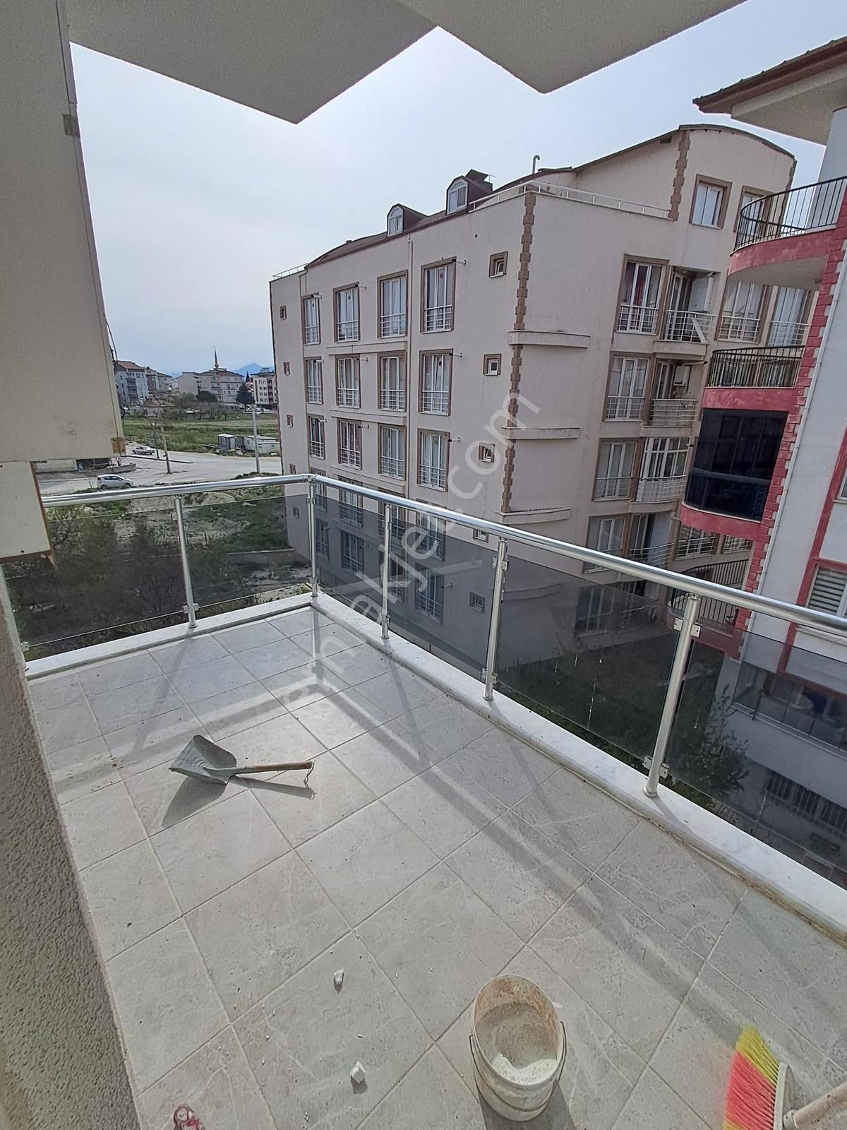 Satılık 4+1 Kullanışlı 200m2 Mükemmel Konumda Daire - Görsel 19