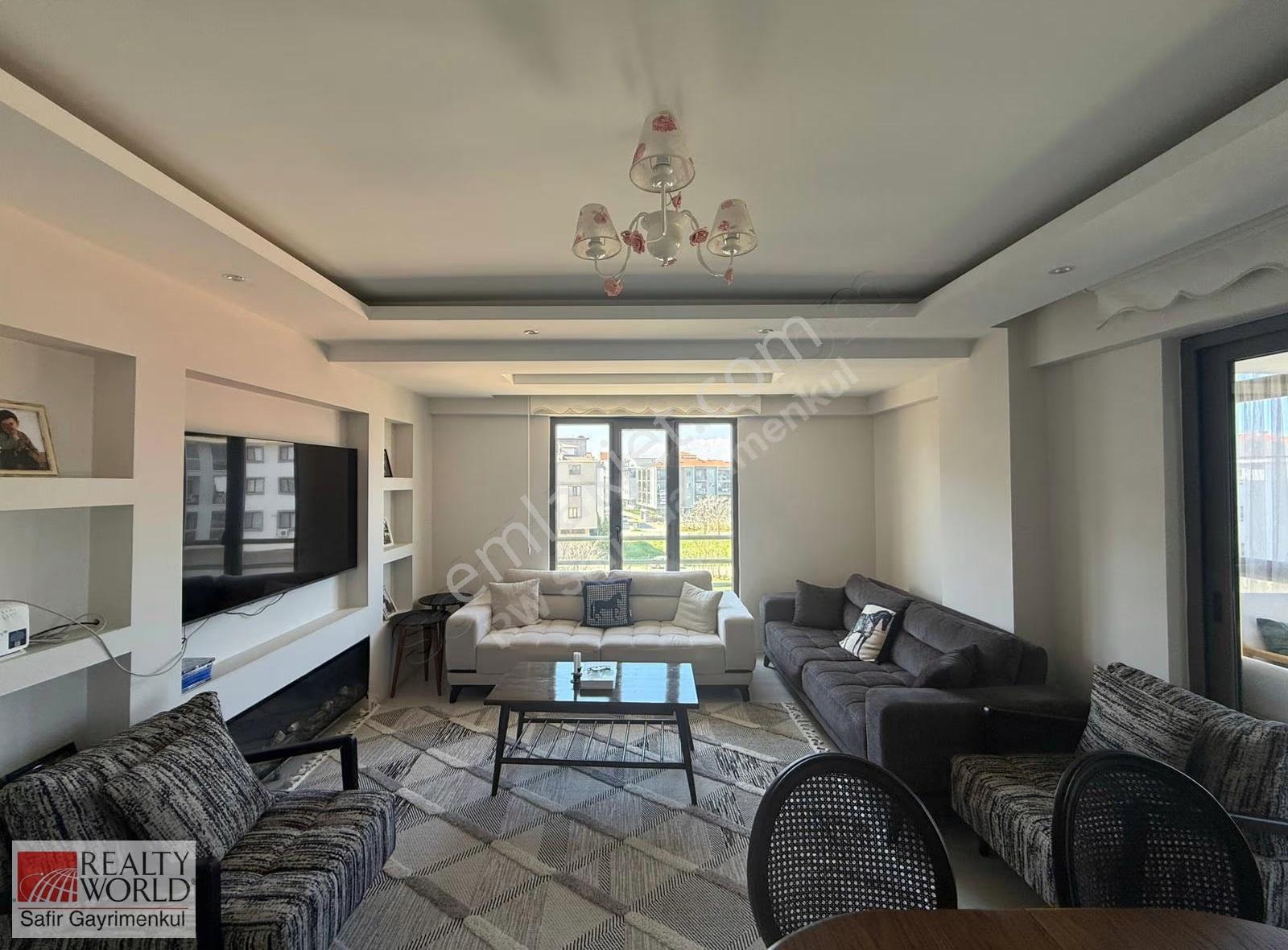 Karahasanlı'da 4+1 Dubleks Daire - 205 M² Geniş Kullanım Alanı - Görsel 7