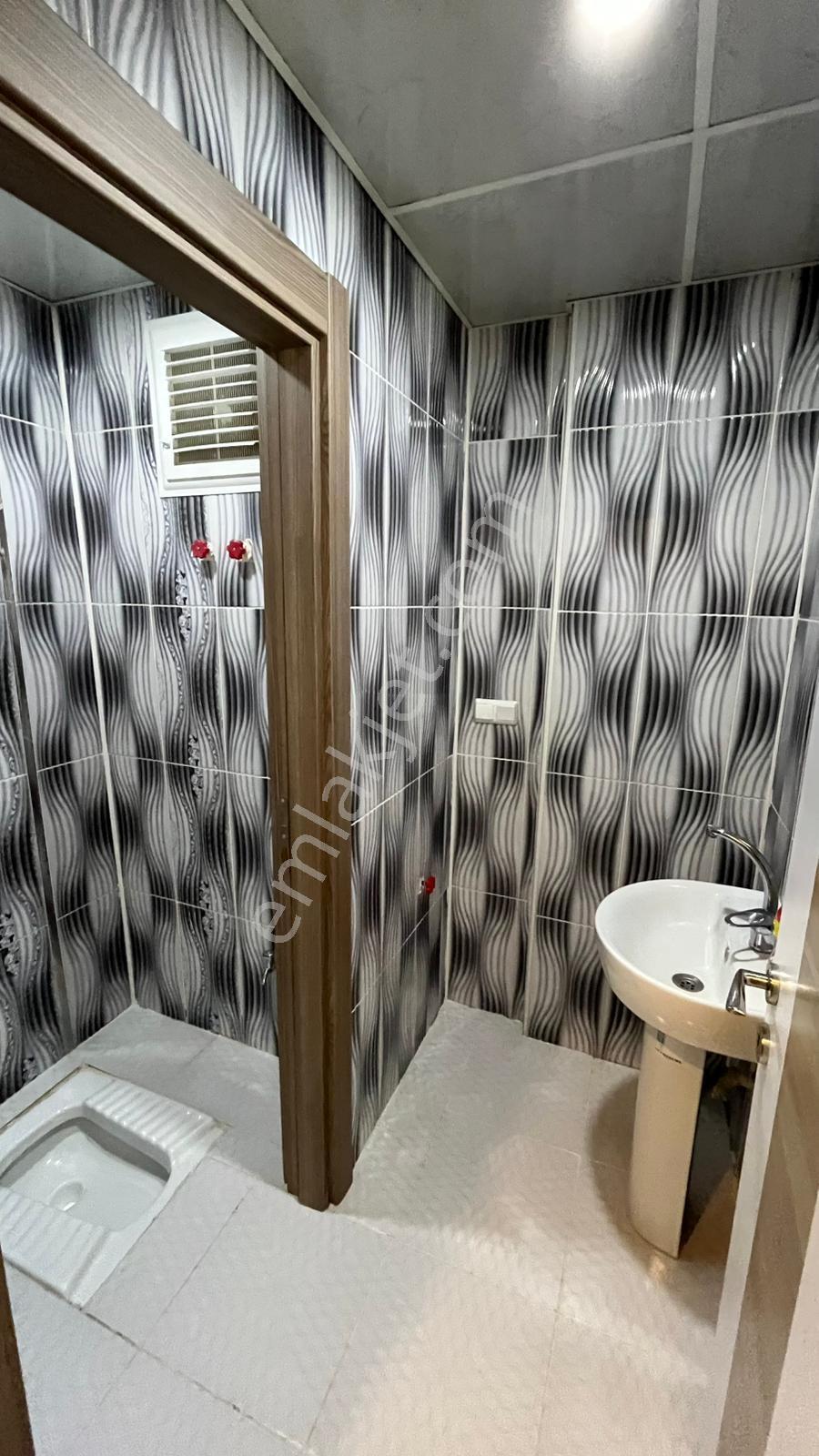 Anadolu Emlaktan Gölemende 3+1 Kiralık Daire - Görsel 16