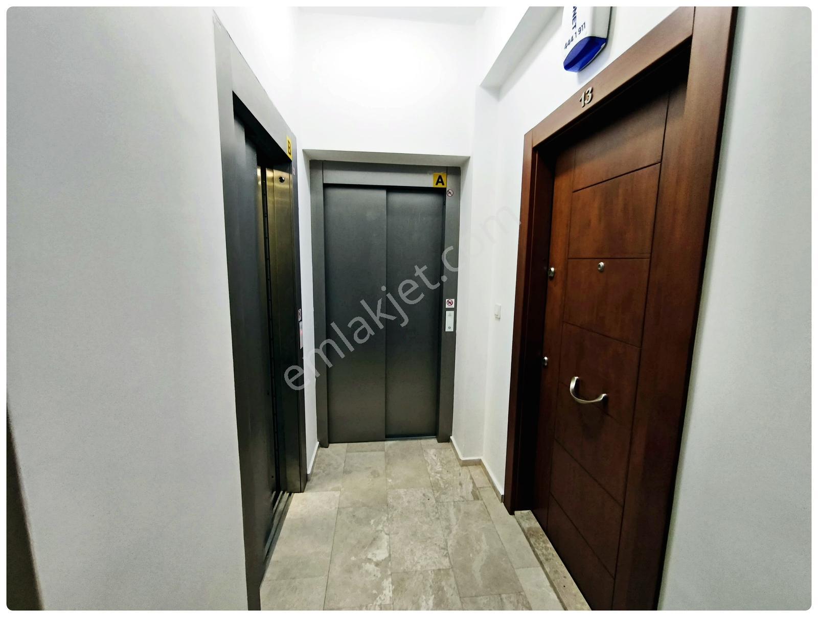 Poyraz'dan Suadiyede Bağdat Caddesine Yakın 3+1 100 M2 Net Daire - Görsel 29