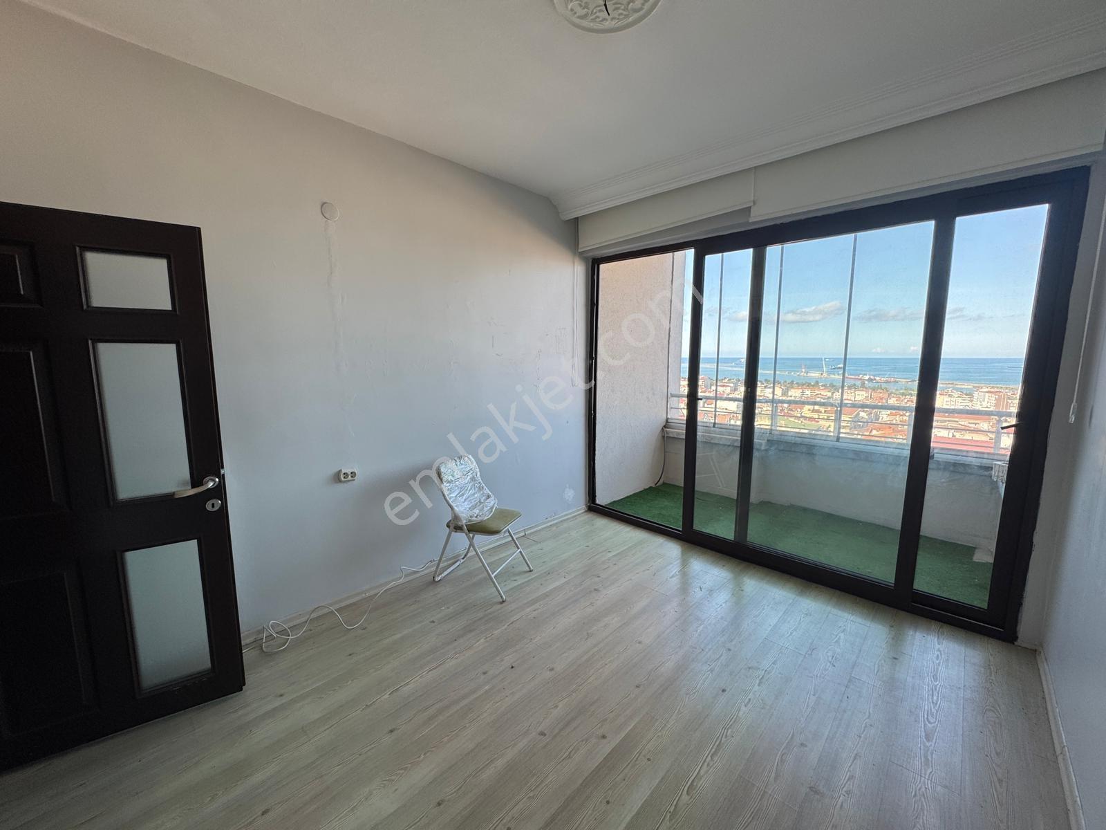 Şehrin Merkezinde Panoramik Deniz Manazaralı Kiralık Daire - Görsel 7