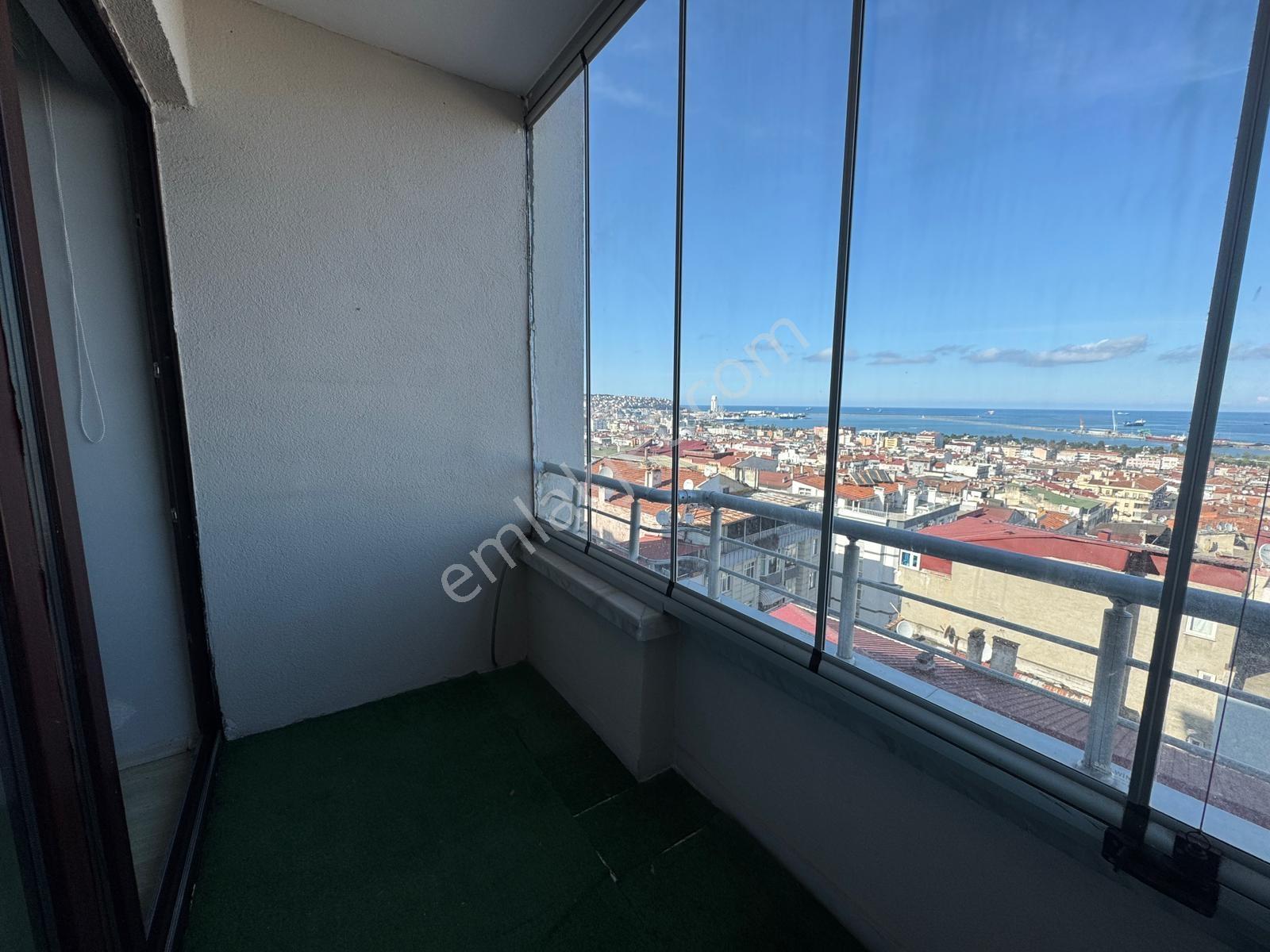 Şehrin Merkezinde Panoramik Deniz Manazaralı Kiralık Daire - Görsel 8