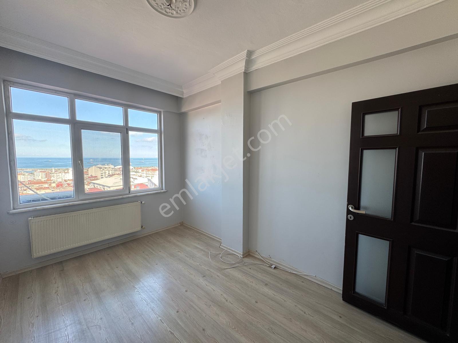 Şehrin Merkezinde Panoramik Deniz Manazaralı Kiralık Daire - Görsel 14