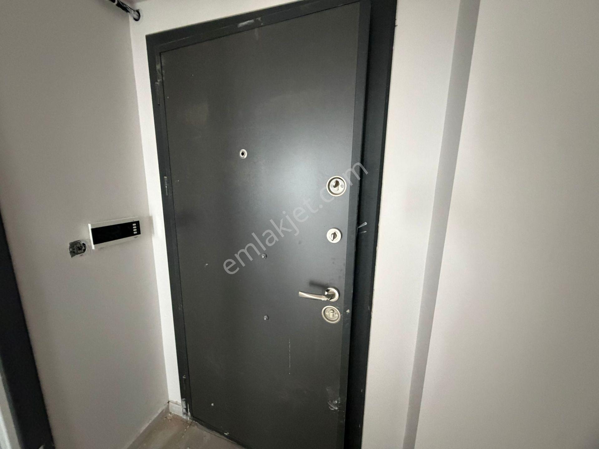 Mevsim Gayrimenkulden Üniversite Mah. Satılık Sıfır 2+0 Daireler - Görsel 6