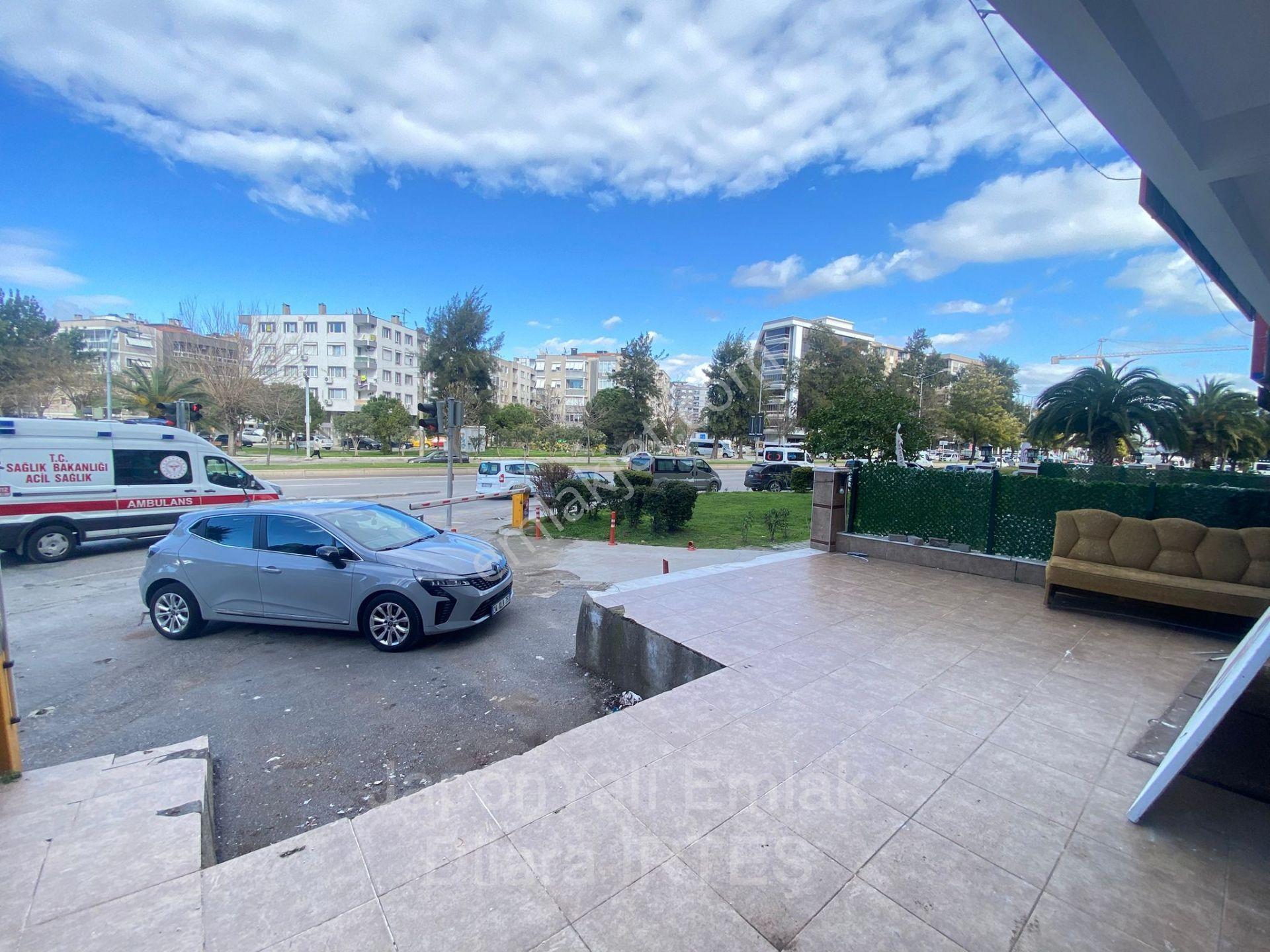 Halide Edip Adıvar Caddesinde Dörtyol Kavşağında 160 M2 Kiralık Dükkan - Görsel 6