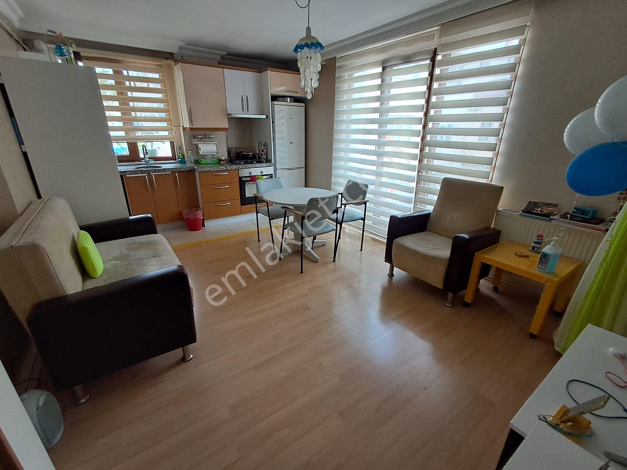 Ataşehir K.bakkalköy Acıbadem Üniv.karşısında 55m2 1+1 Daire