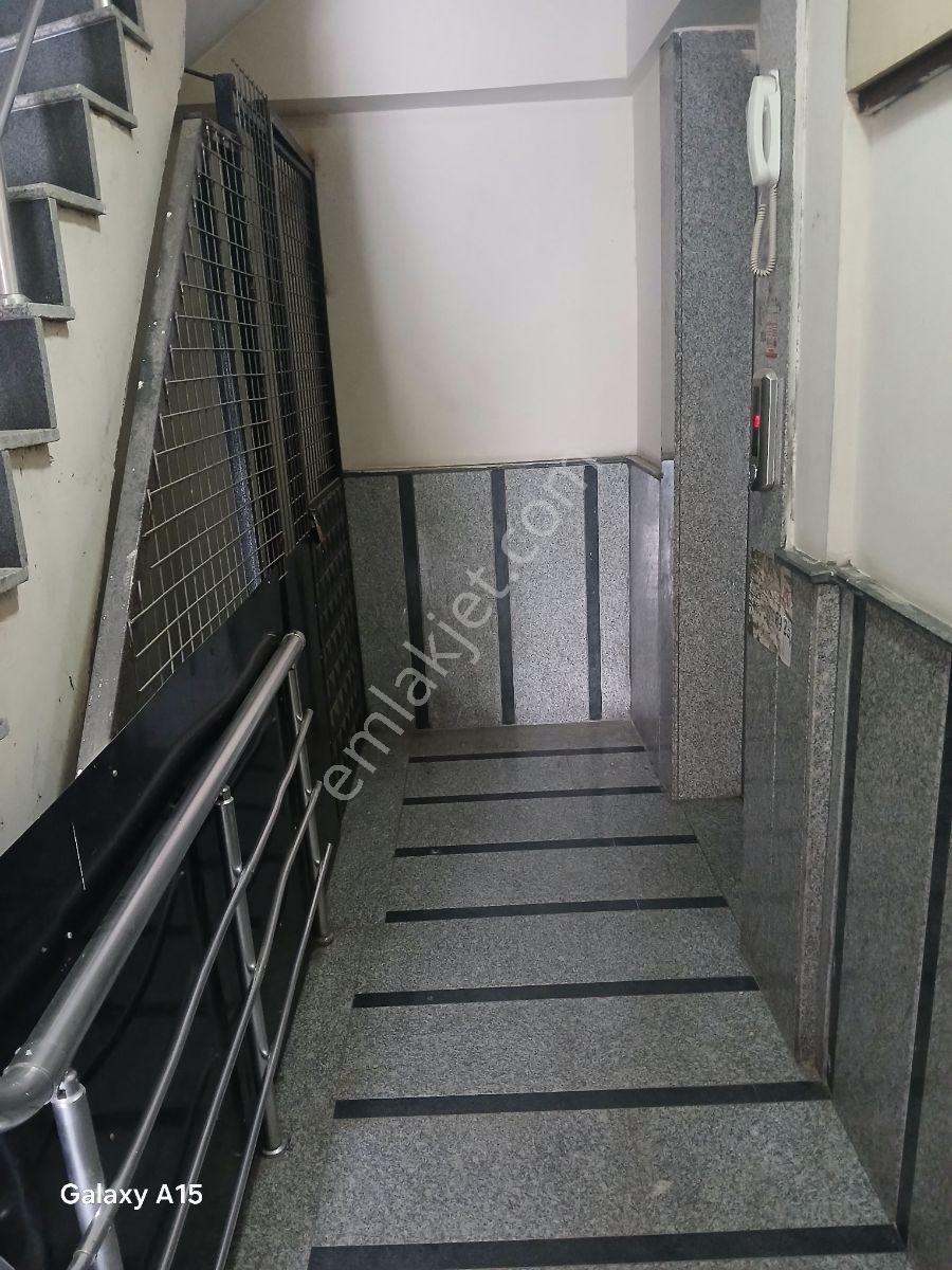 Aydın İncirliova'da 2+0 Ve 55 M² Ofis Aylık 17.500 Tl Kiracılı - Görsel 2