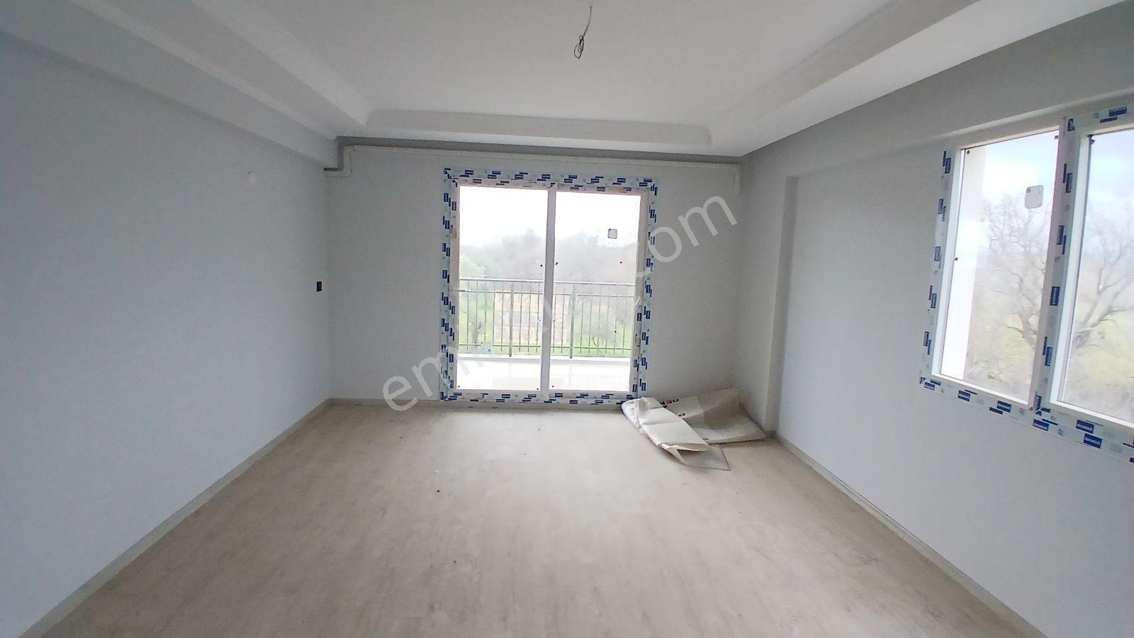 Germencik Park Mahalle'sinde Doğalgazlı Harika 3+1 Daire - Görsel 32