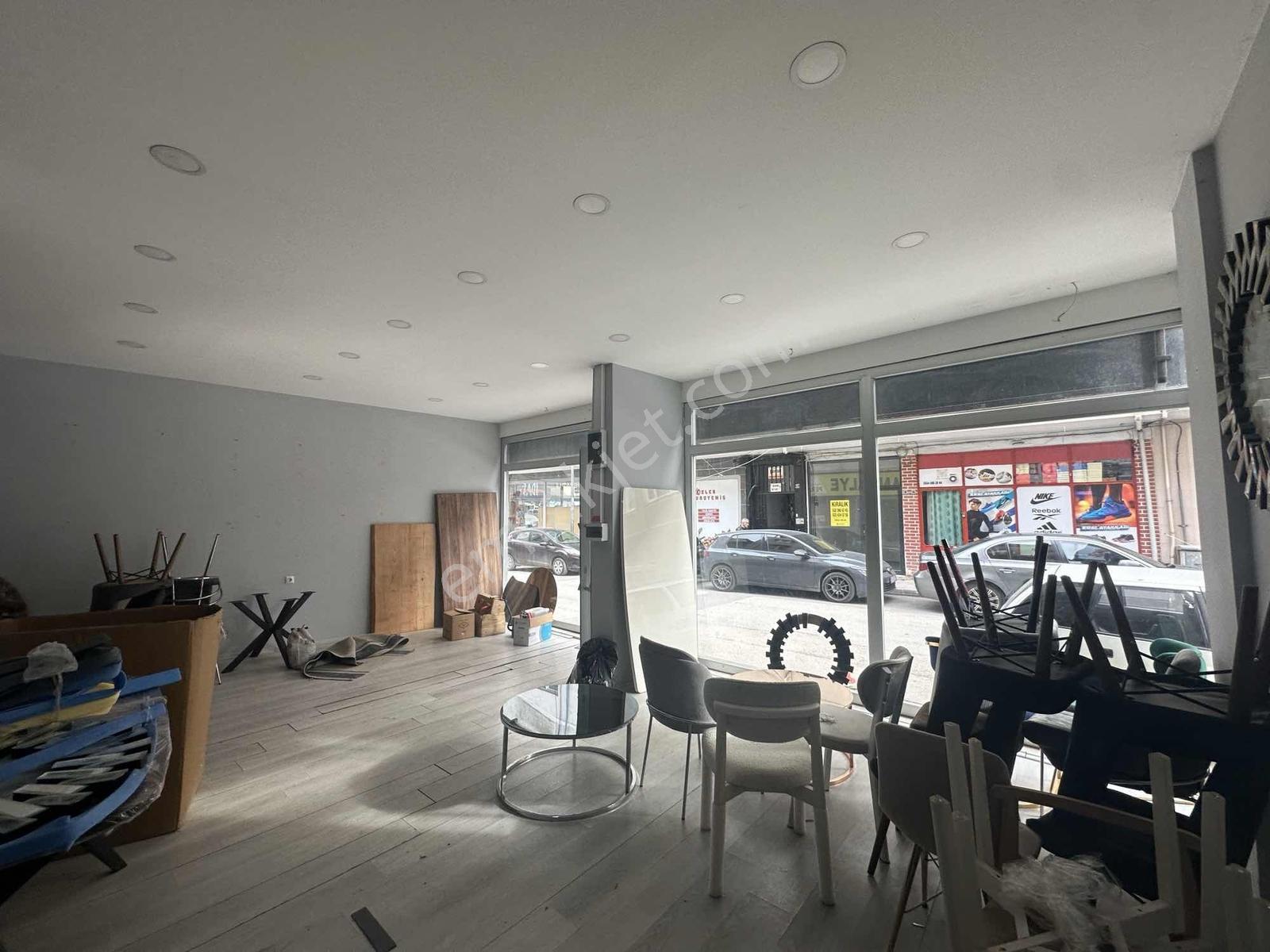 İnegöl Merkezde Kiralık 120m2 Dükkan - Görsel 7