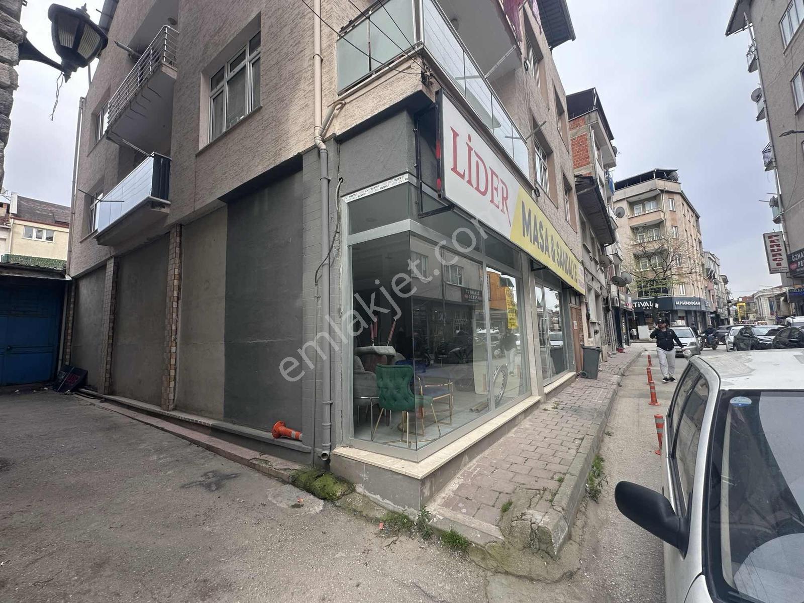 İnegöl Merkezde Kiralık 120m2 Dükkan - Görsel 3