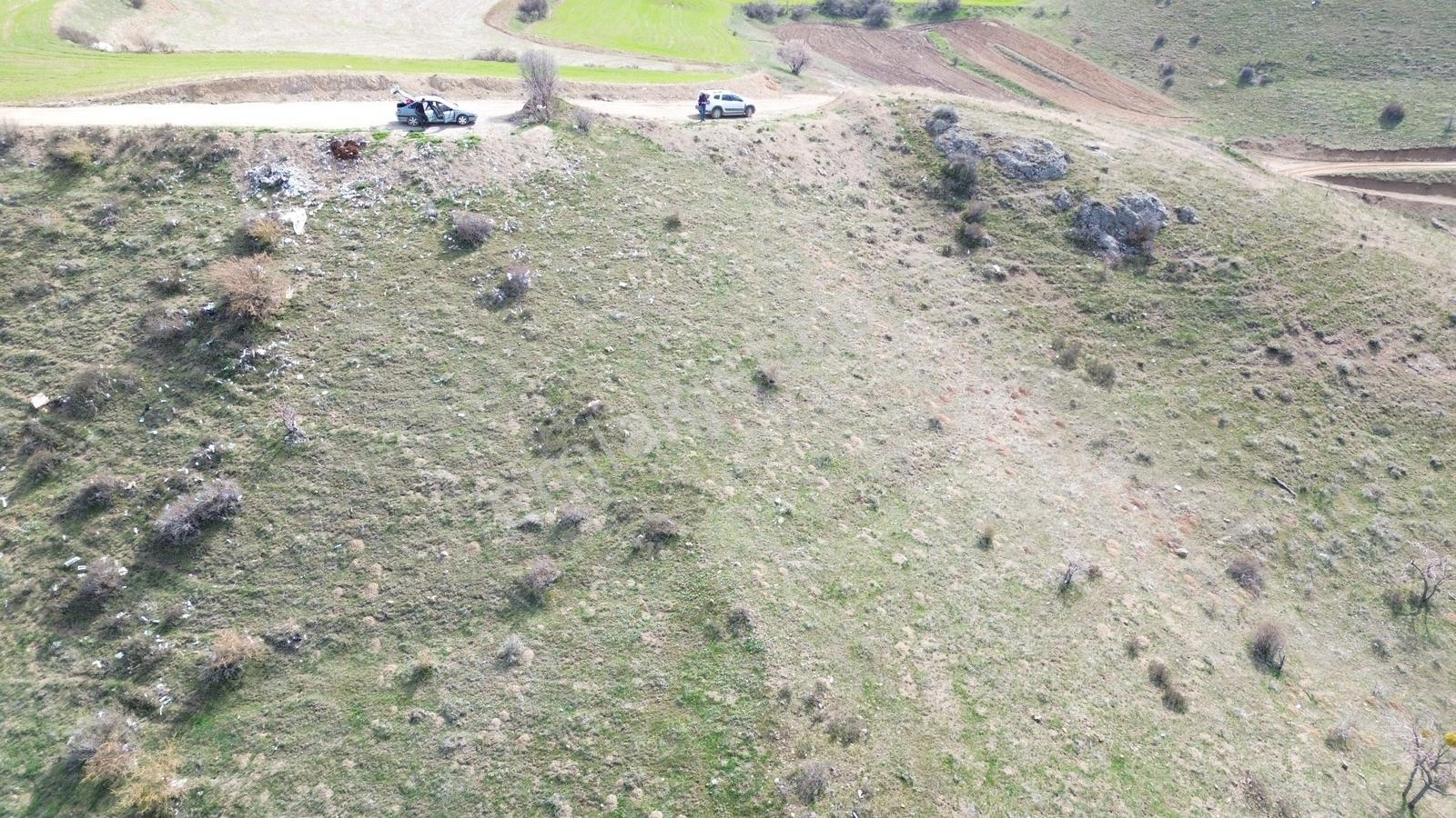 Han'dan Kösrelik Göl Manzralı Yol Cepheli 1/2 Hisseli Arsa - Görsel 34