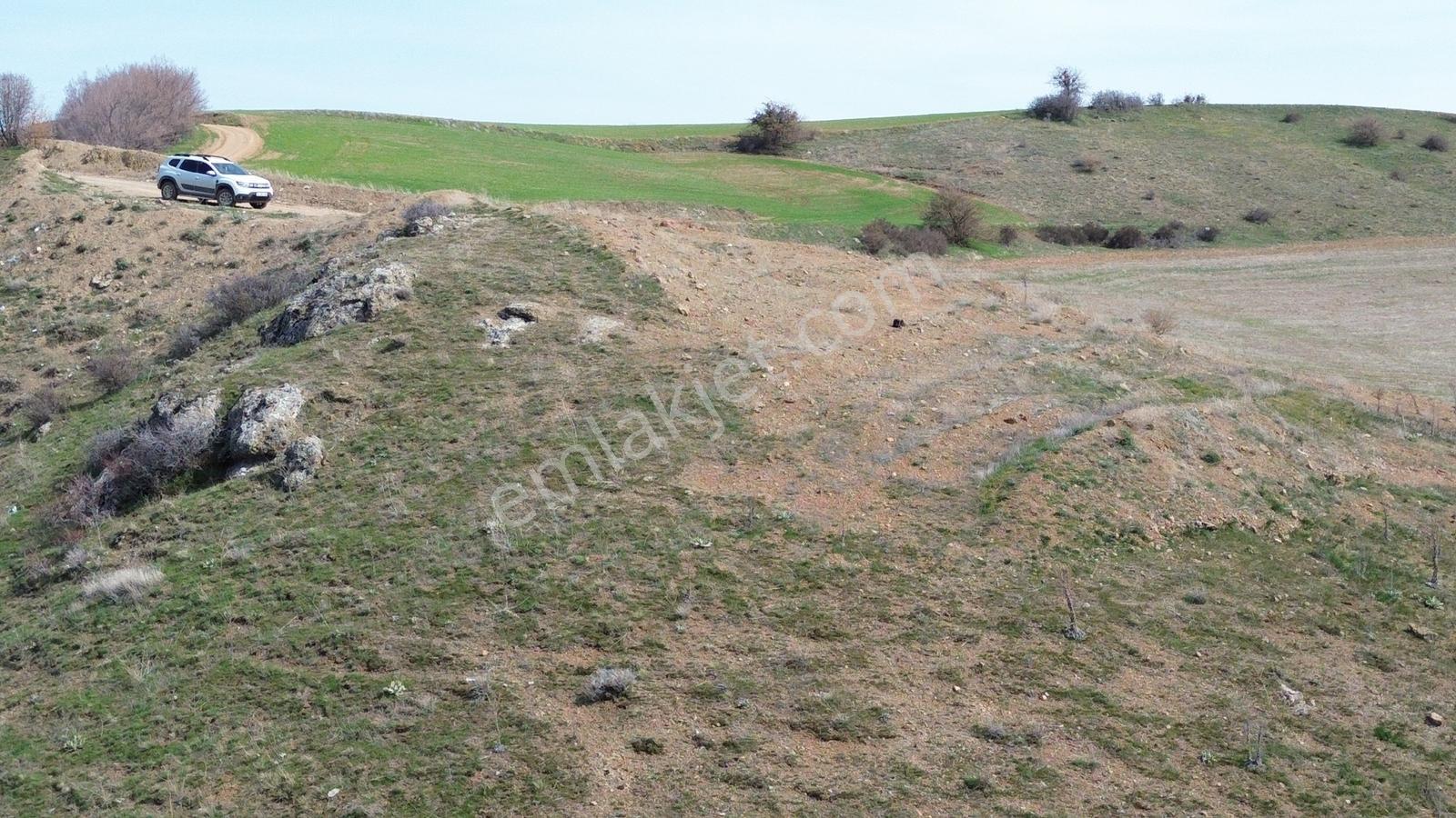 Han'dan Kösrelik Göl Manzralı Yol Cepheli 1/2 Hisseli Arsa - Görsel 15
