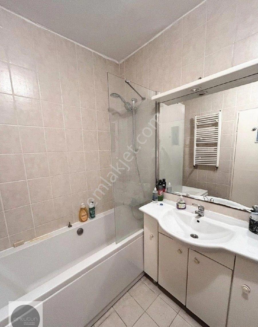Erkutun'dan, Hüsrevgerede Ceddesi Üstü 3+1 Kiralık Daire - Görsel 27