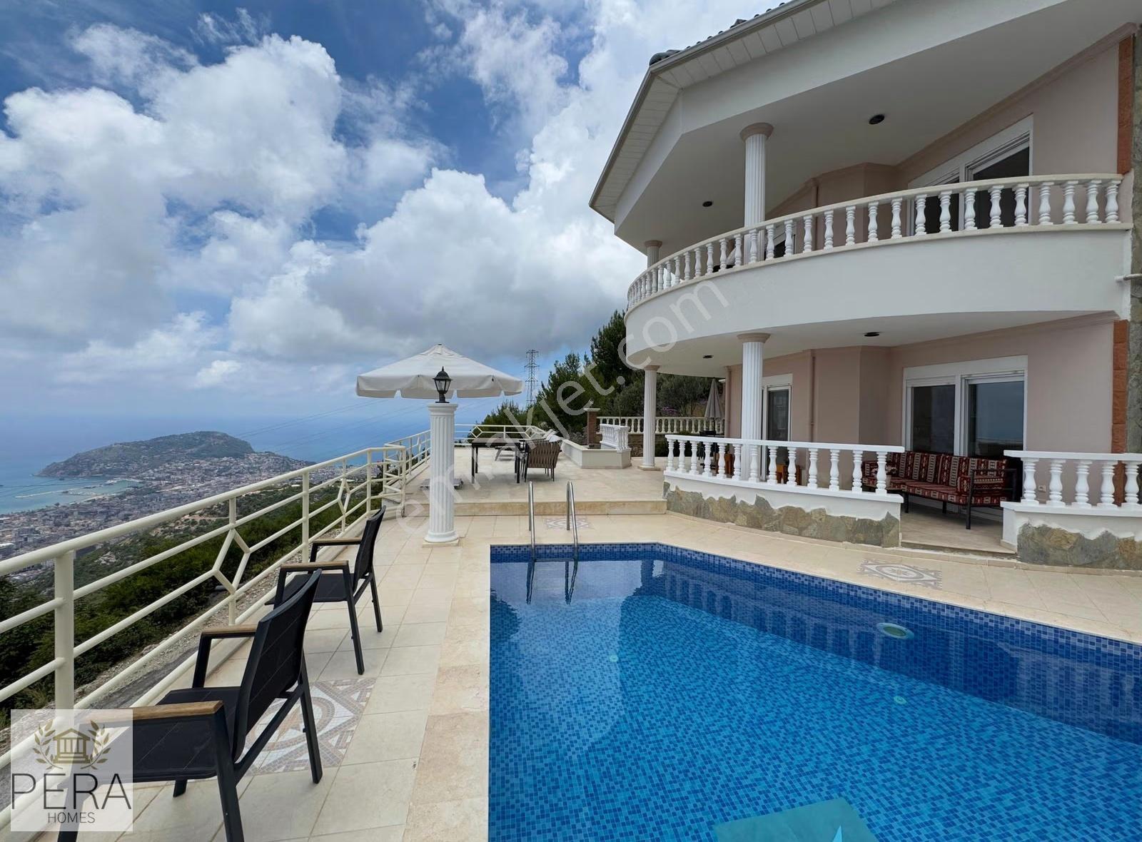 Alanya Bektaş Satılık Müstakil Manzaralı 4+1 Eşyalı Villa