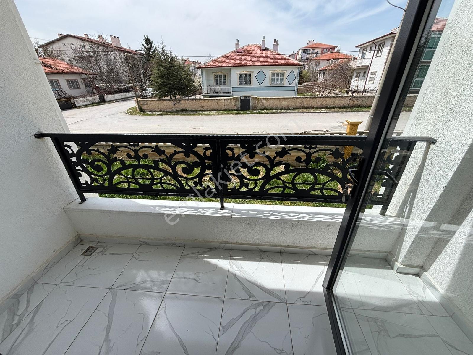 Yaman'dan Bolvadin Konak Mah. Satılık 3+1 Daire - Görsel 32