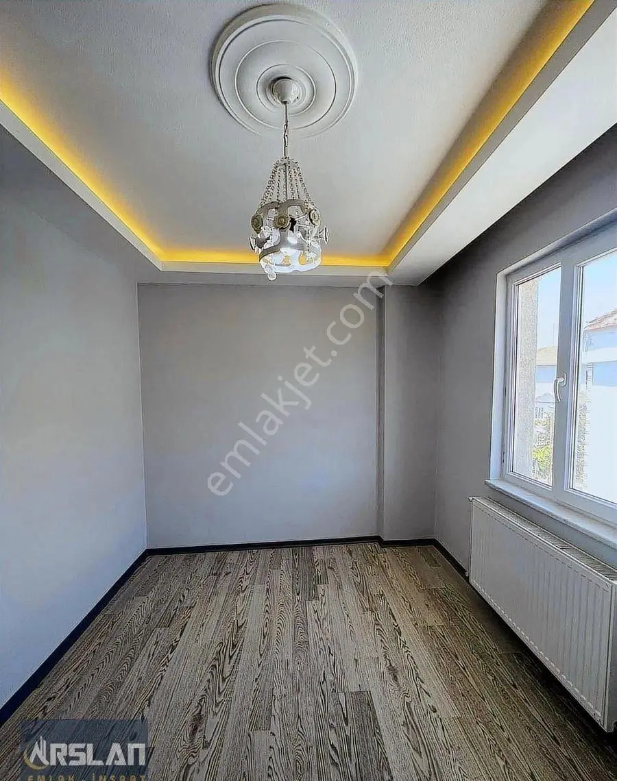 Bursa İnegöl Ertuğrul Gazi Mah'de Satılık,5+1,lüxs Dublexs Daire - Görsel 3