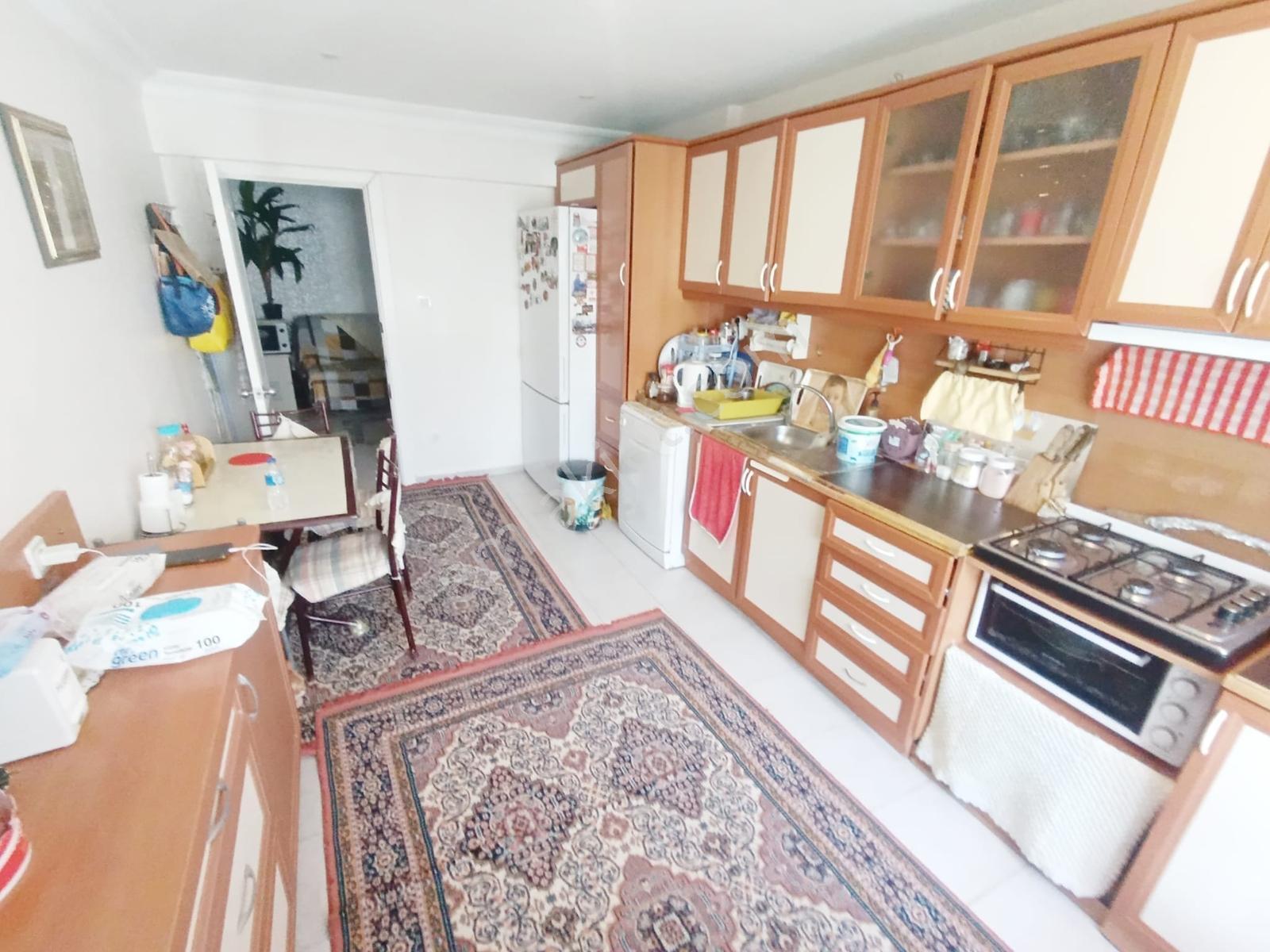 Satılık Beylikdüzü Ceylan Sit.180 M2.3+1 7.kat Açık Otoparklı - Görsel 5