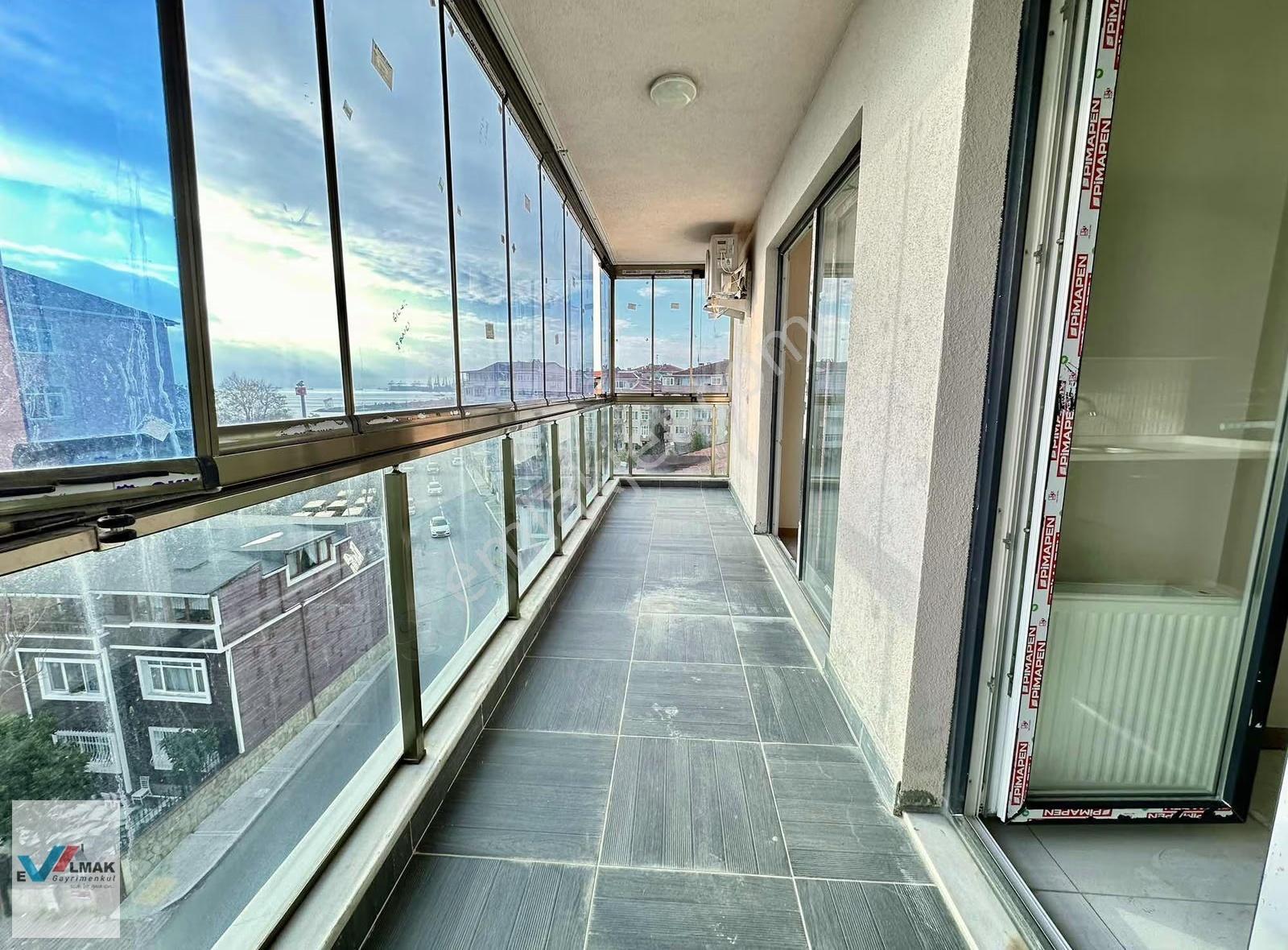 Evalmak'ta Ful Deniz Manzaralı 3+1(110m2) Asansörlü Arakat Daire - Görsel 16